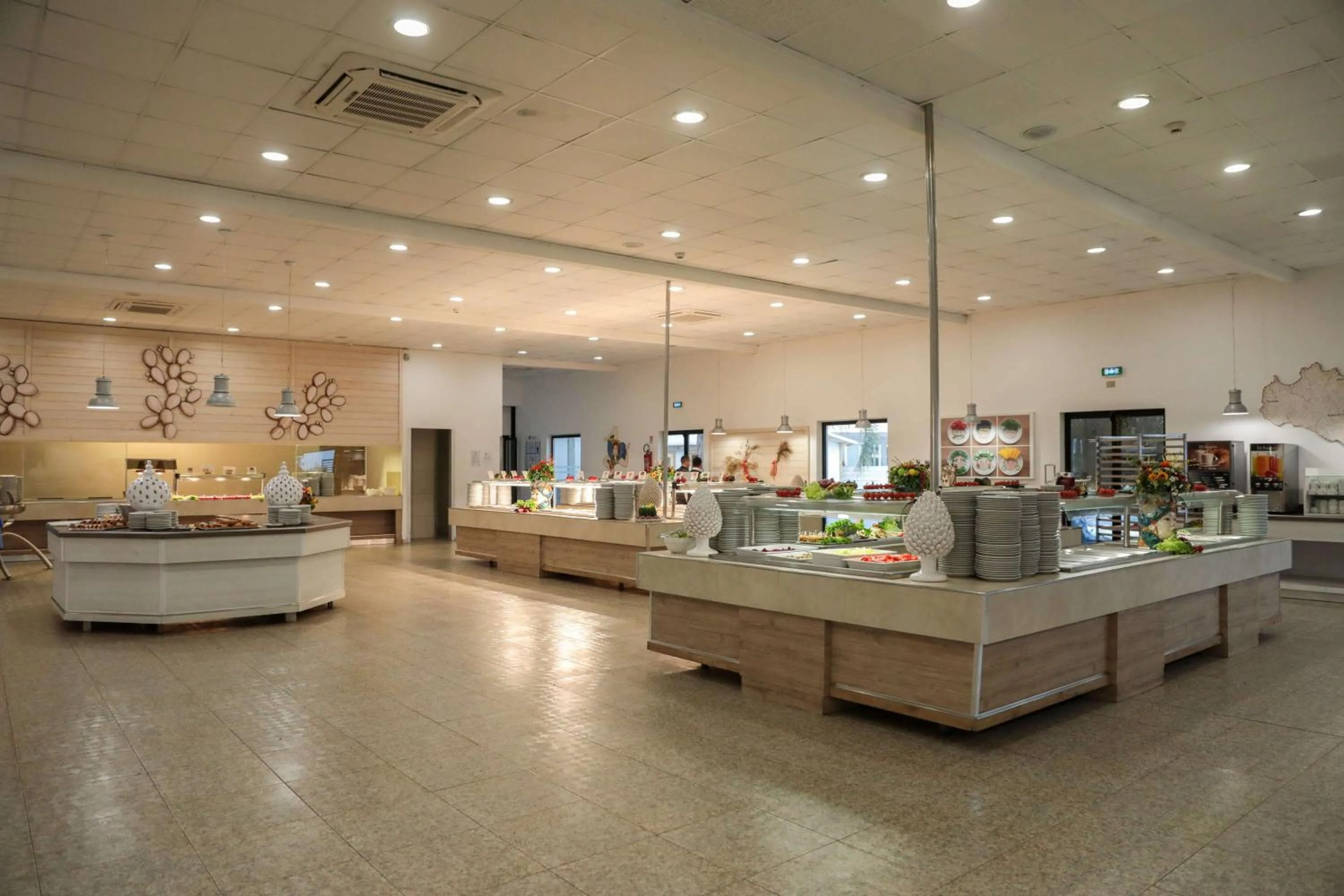 Restaurant/places to eat in I Giardini di Athena- Athena Resort