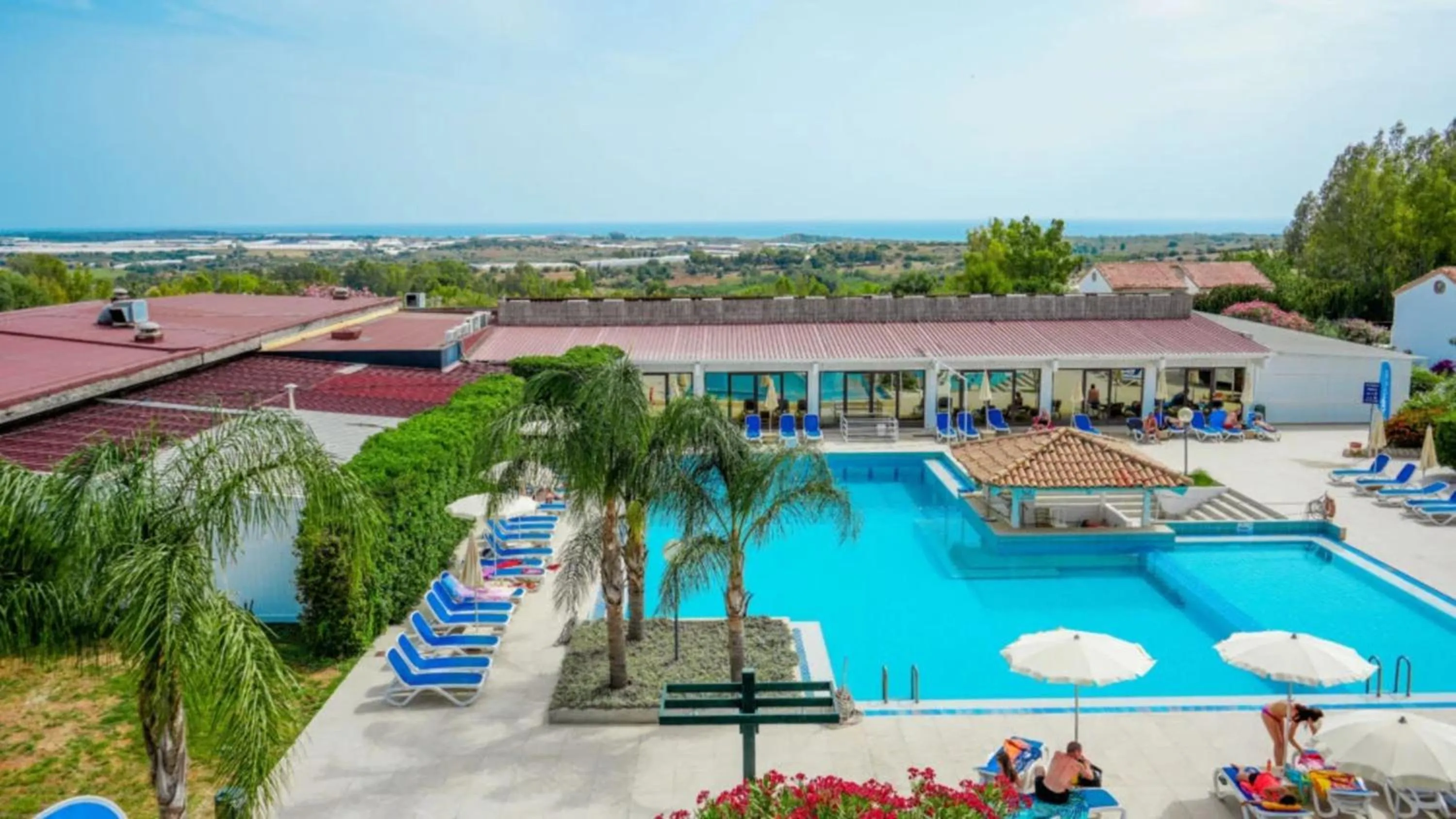 Swimming pool in I Giardini di Athena- Athena Resort