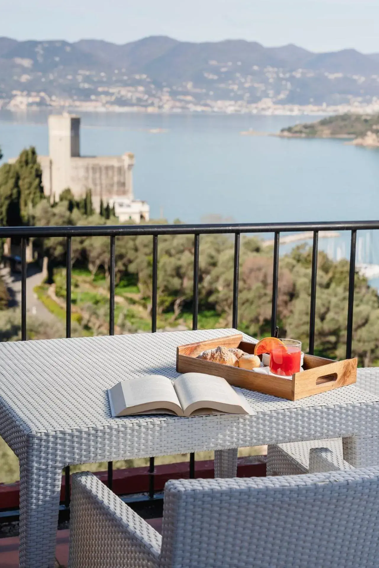 Deluxe Triple Room with Sea View - single occupancy in Europa Grand Hotel Deluxe Triple Room with Sea View - single occupancy in Europa Grand Hotel