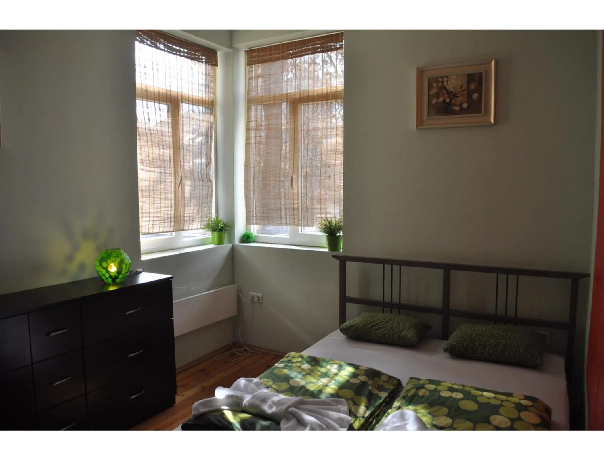 Coffee/tea facilities, Bed in Elegance on a Budget - Rooms for Rent in Sofia Center