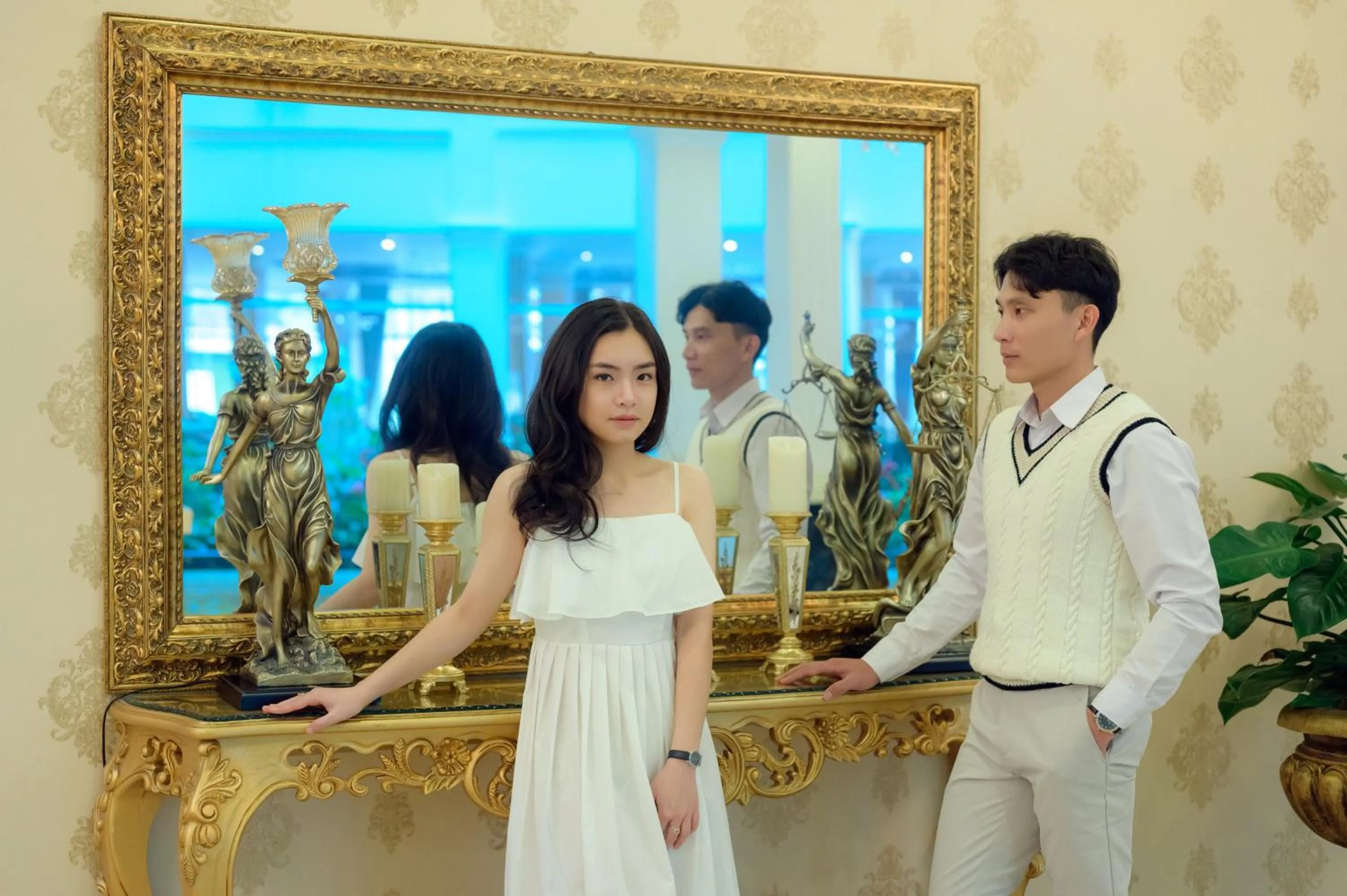 group of guests in Ladalat Hotel