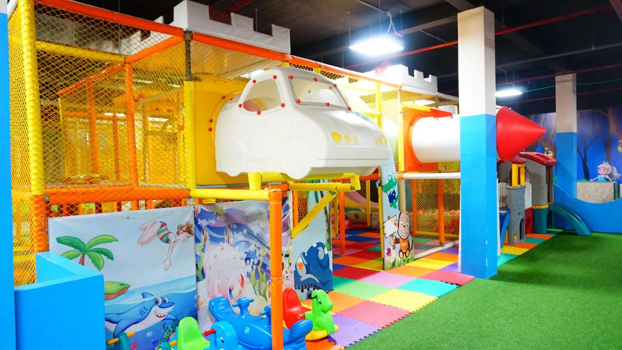 Children play ground in Ladalat Hotel