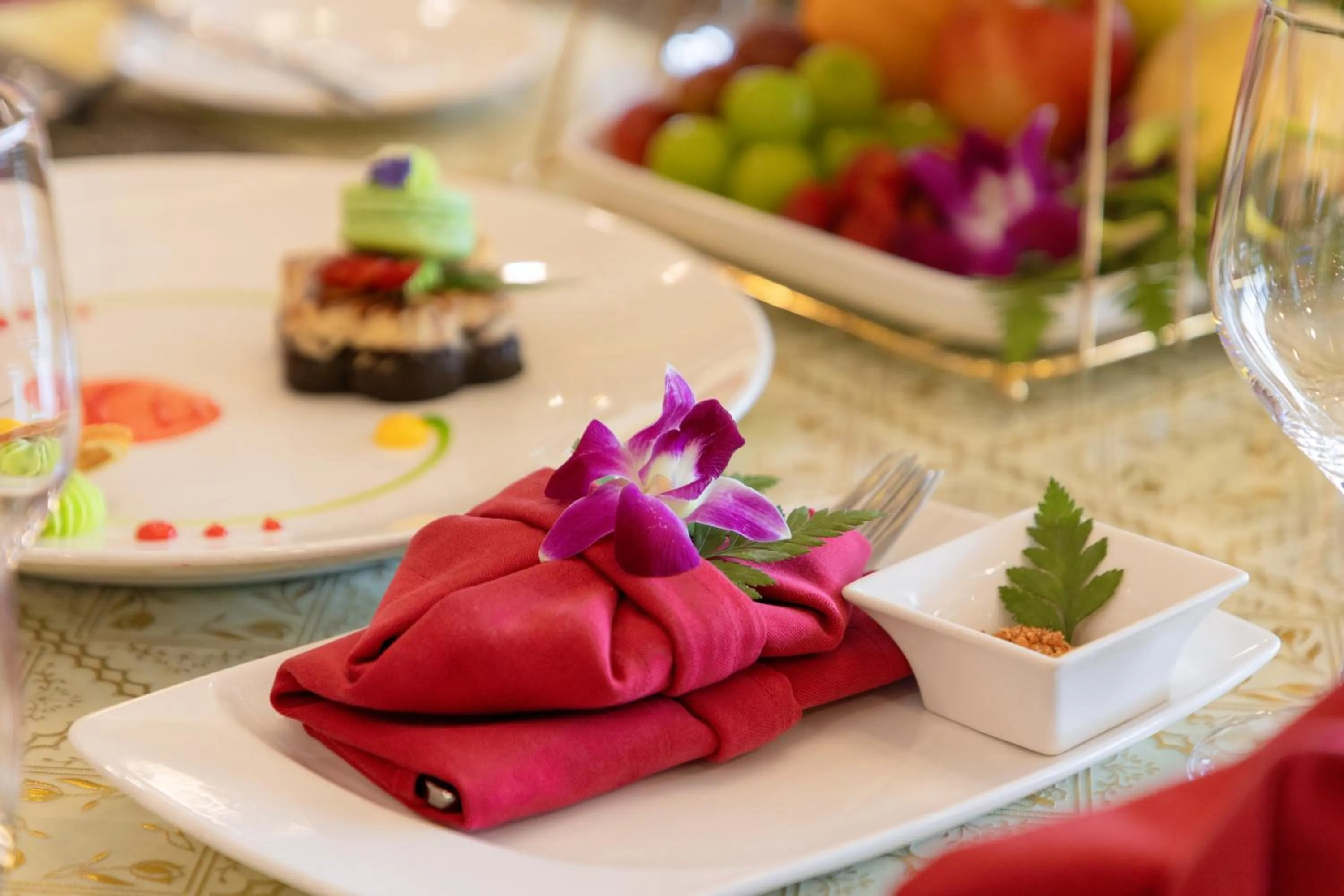 Food and drinks in Ladalat Hotel