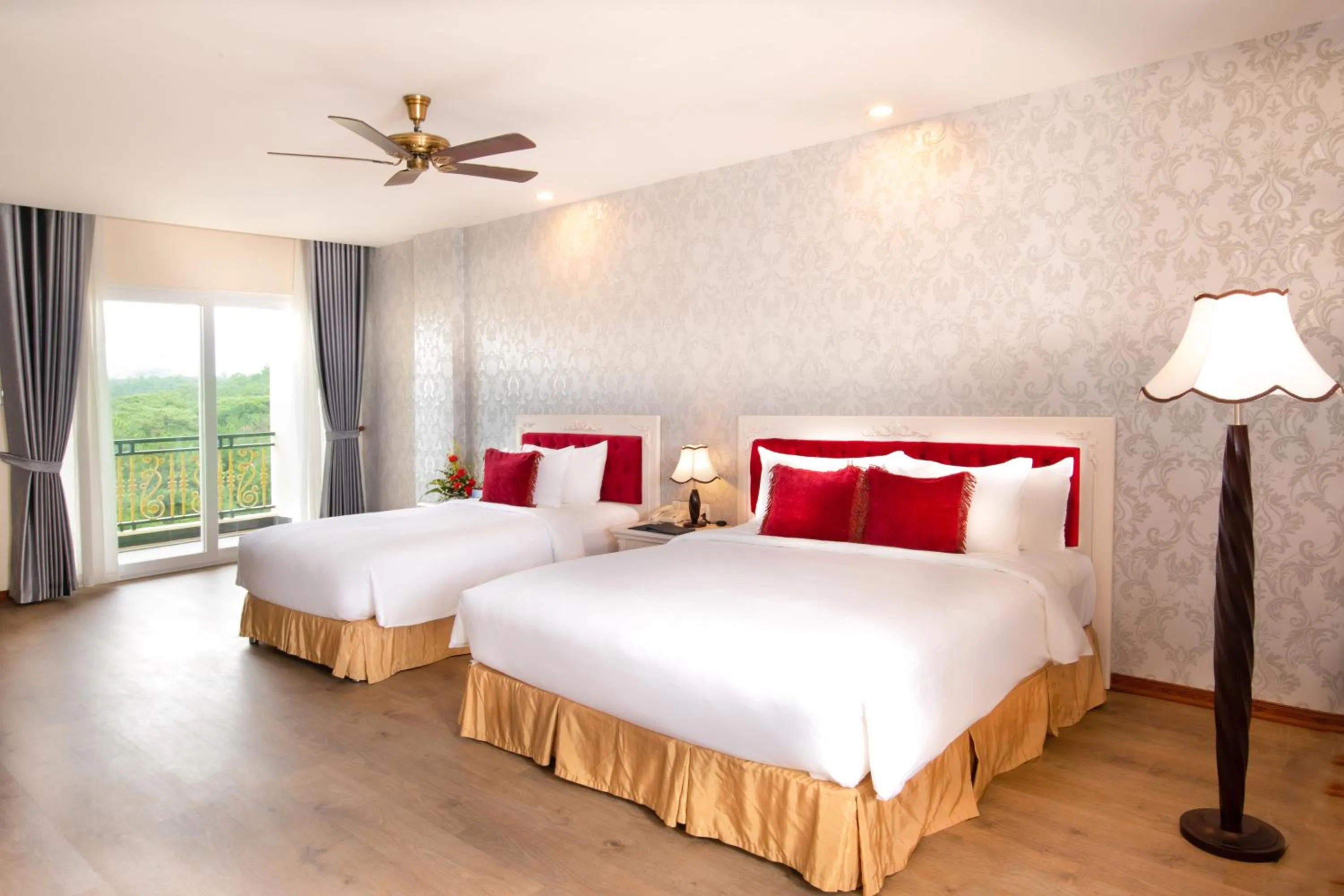 Bed in Ladalat Hotel