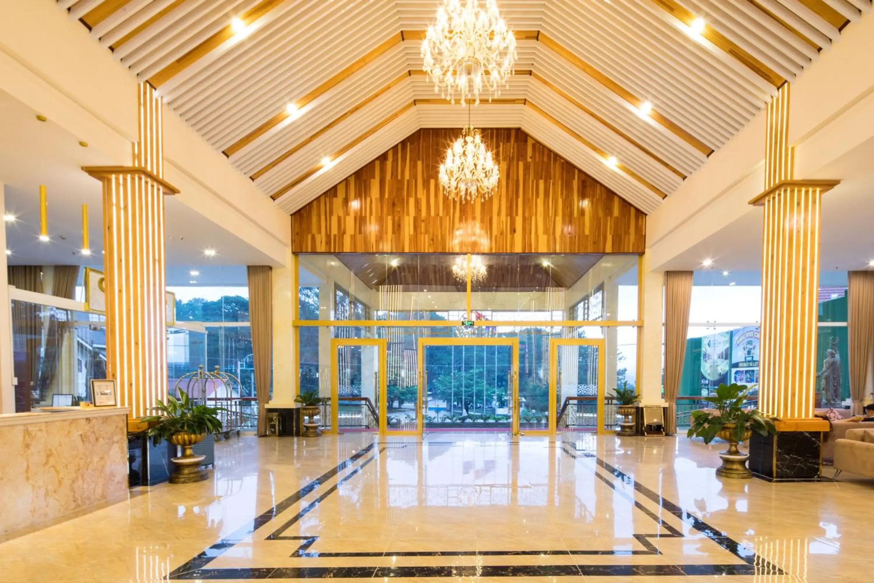 Lobby or reception in Ladalat Hotel Lobby or reception in Ladalat Hotel