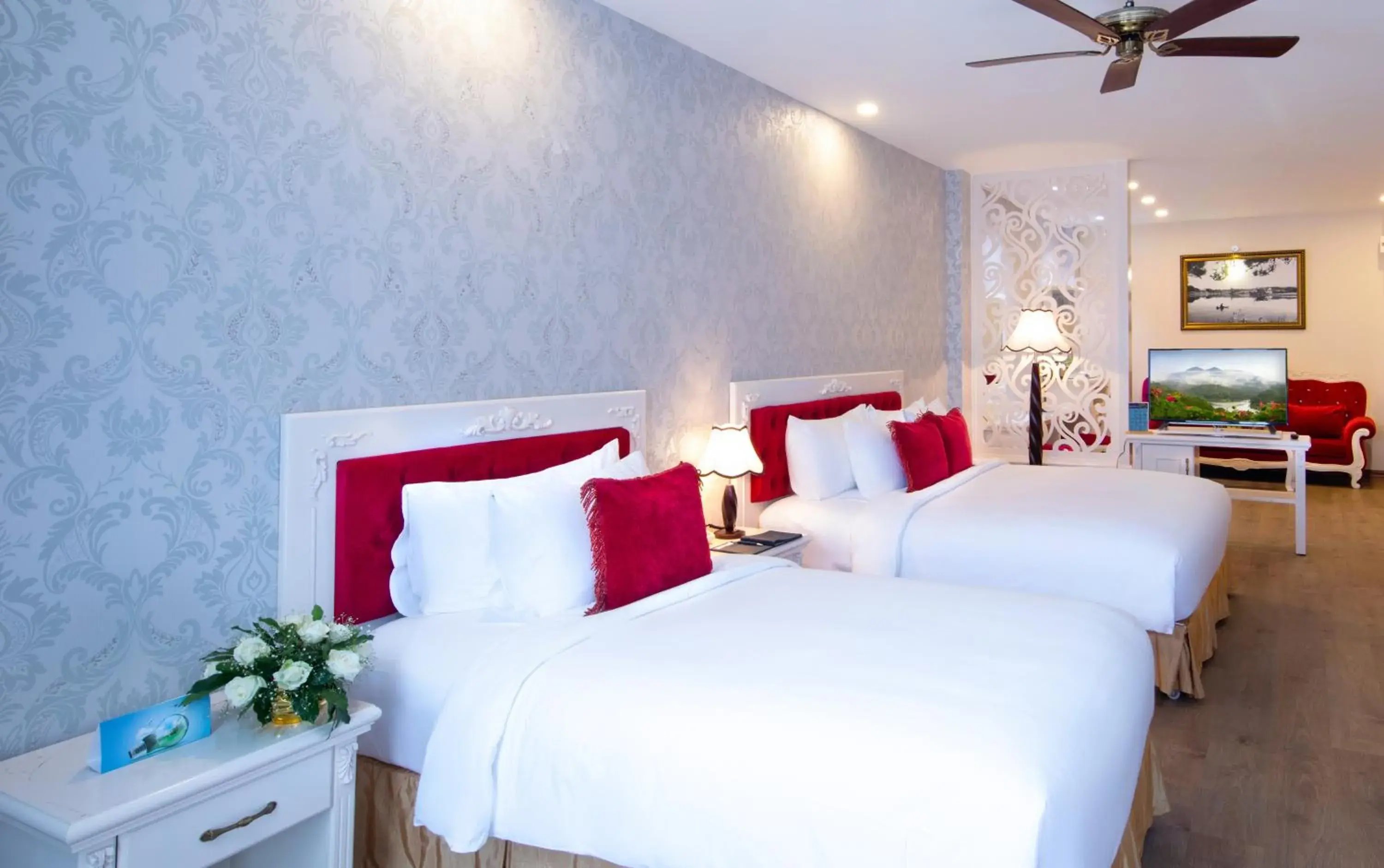 Bed in Ladalat Hotel Bed in Ladalat Hotel