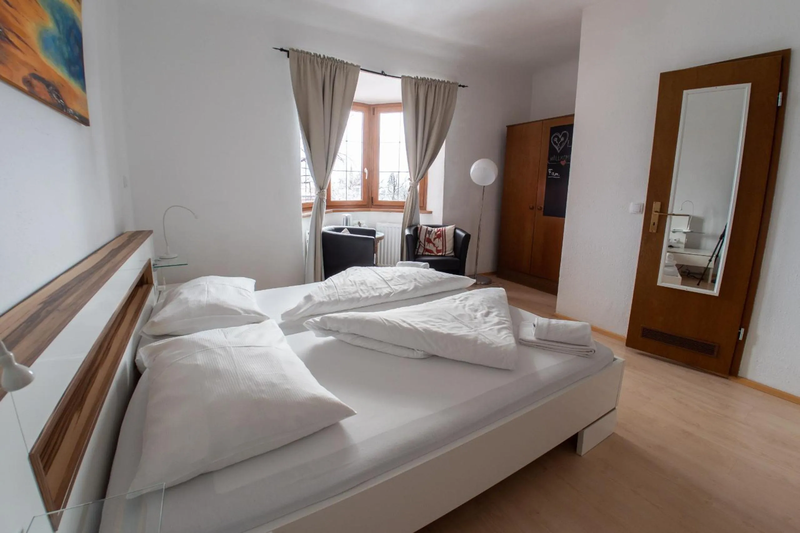 Bedroom, Bed in B&B Hotel Heimgartl