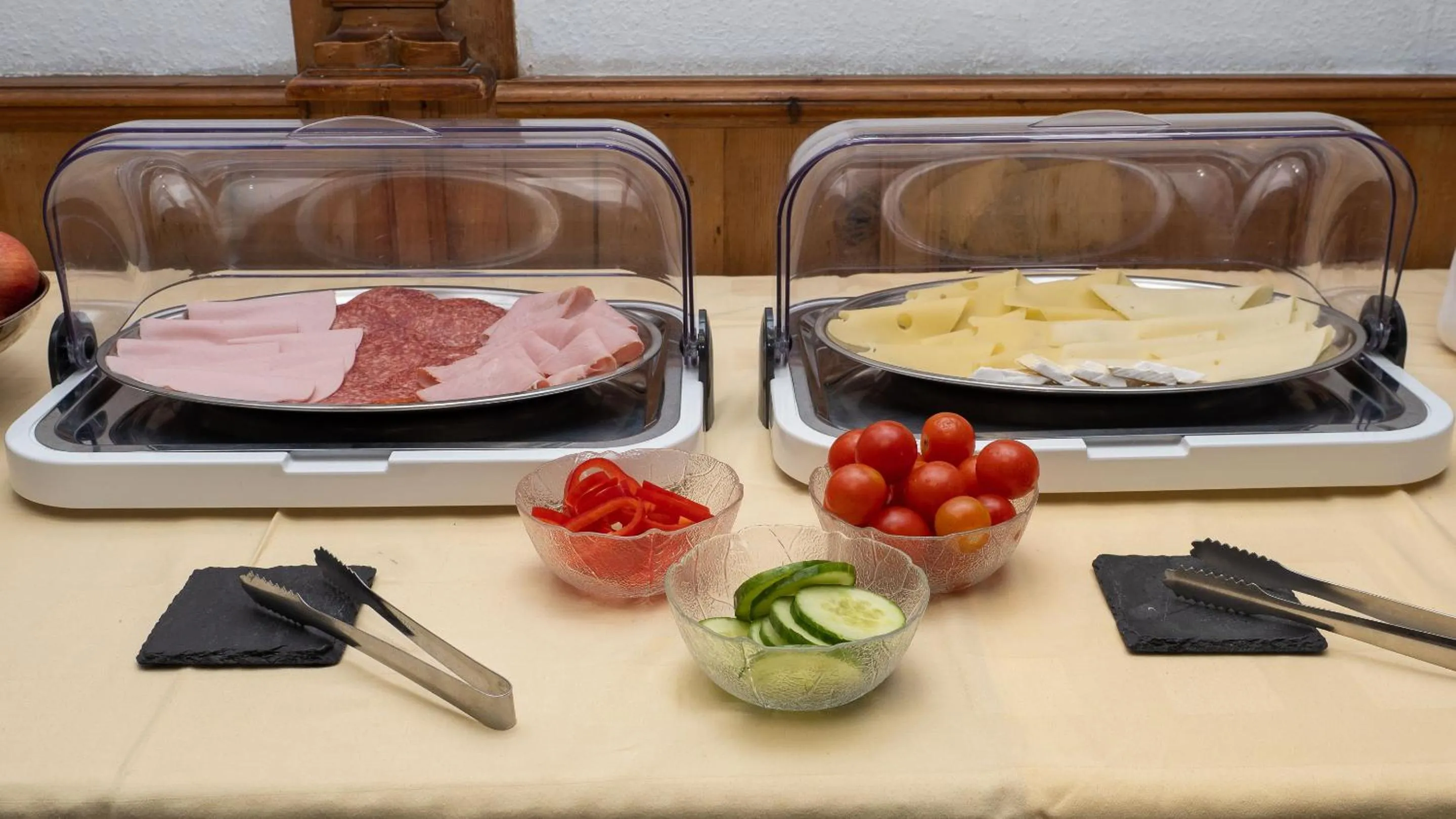 Breakfast in B&B Hotel Heimgartl