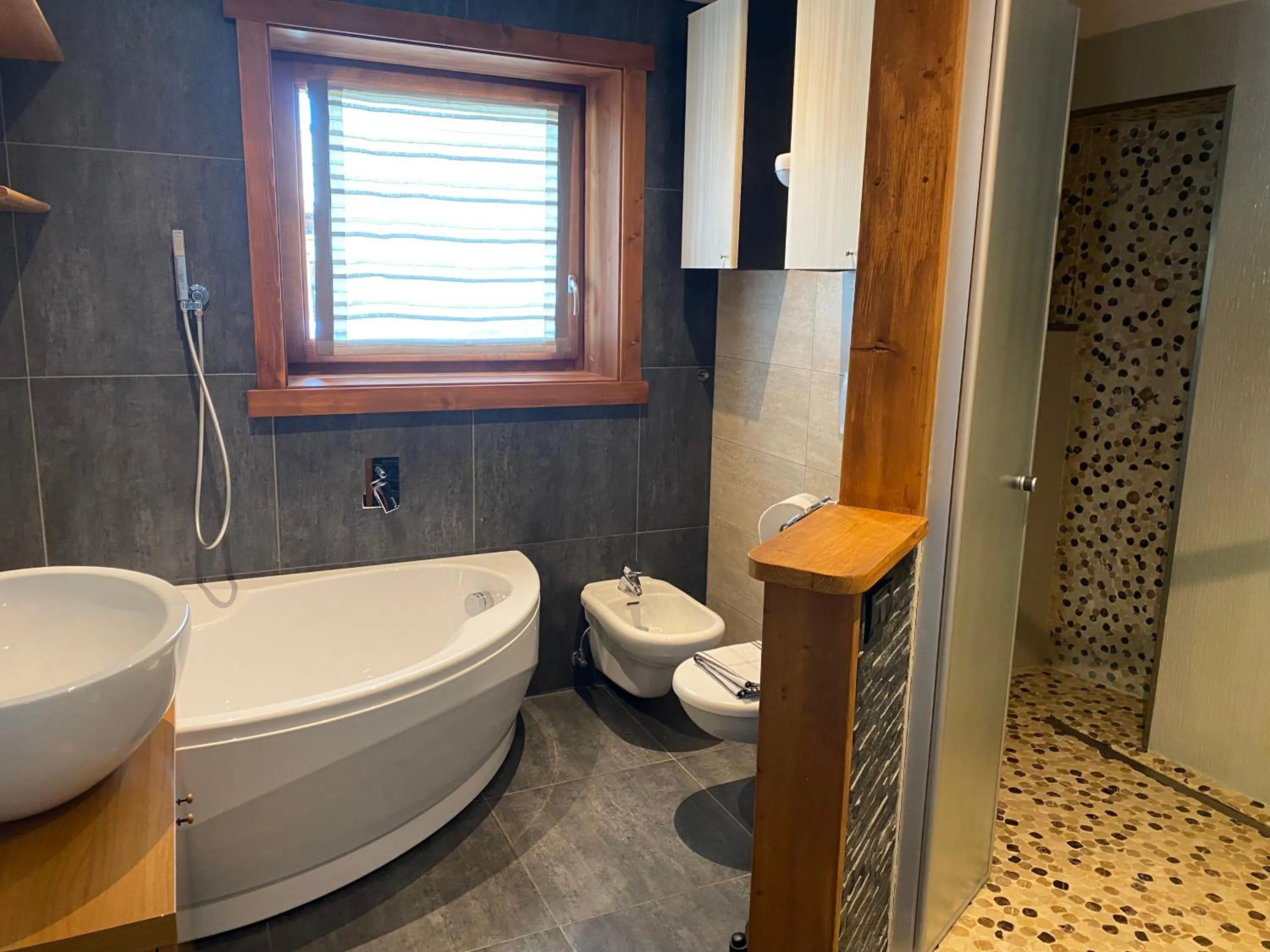 Bathroom in Mountain Apartments
