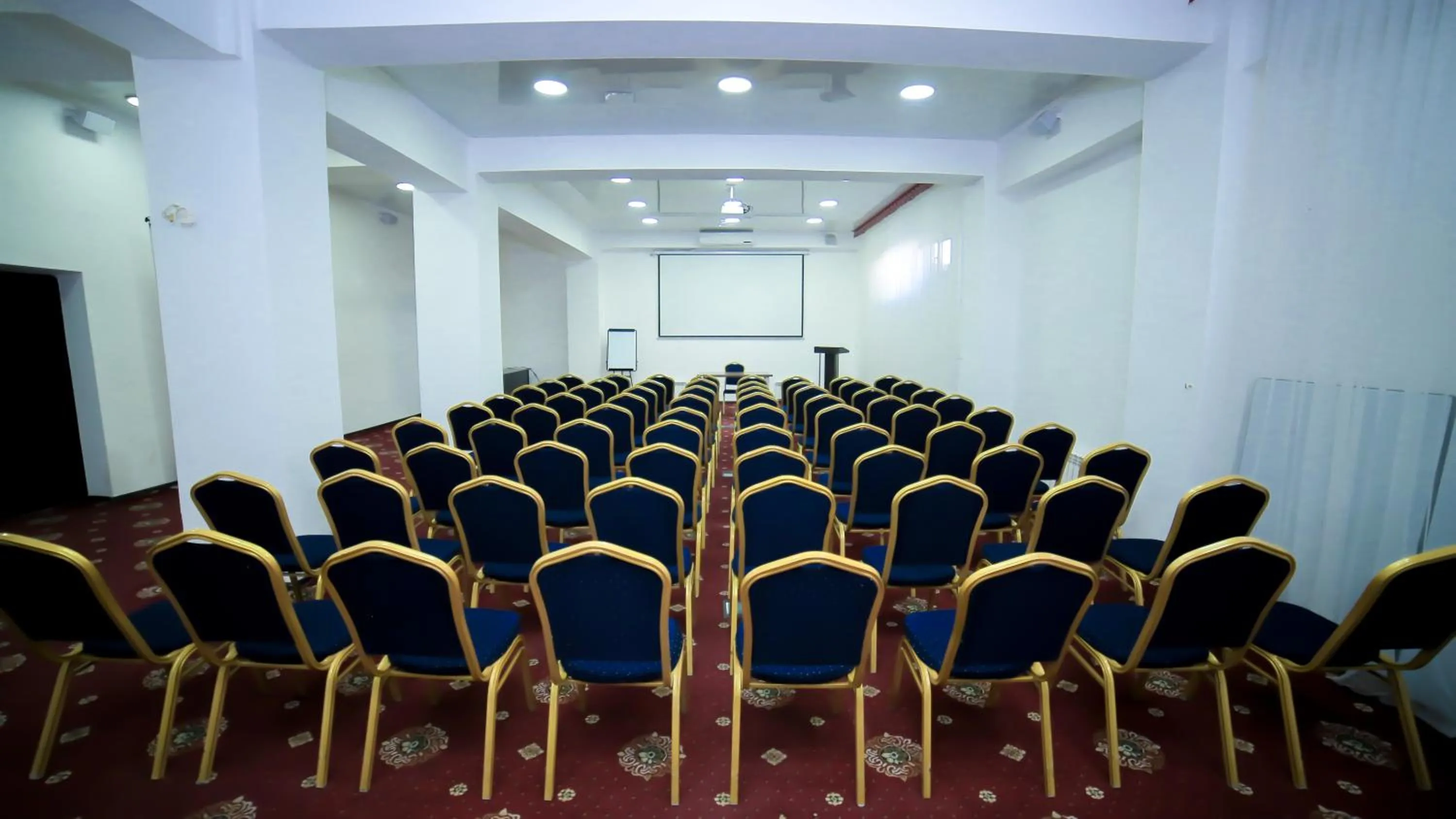 Meeting/conference room in Astra Hotel