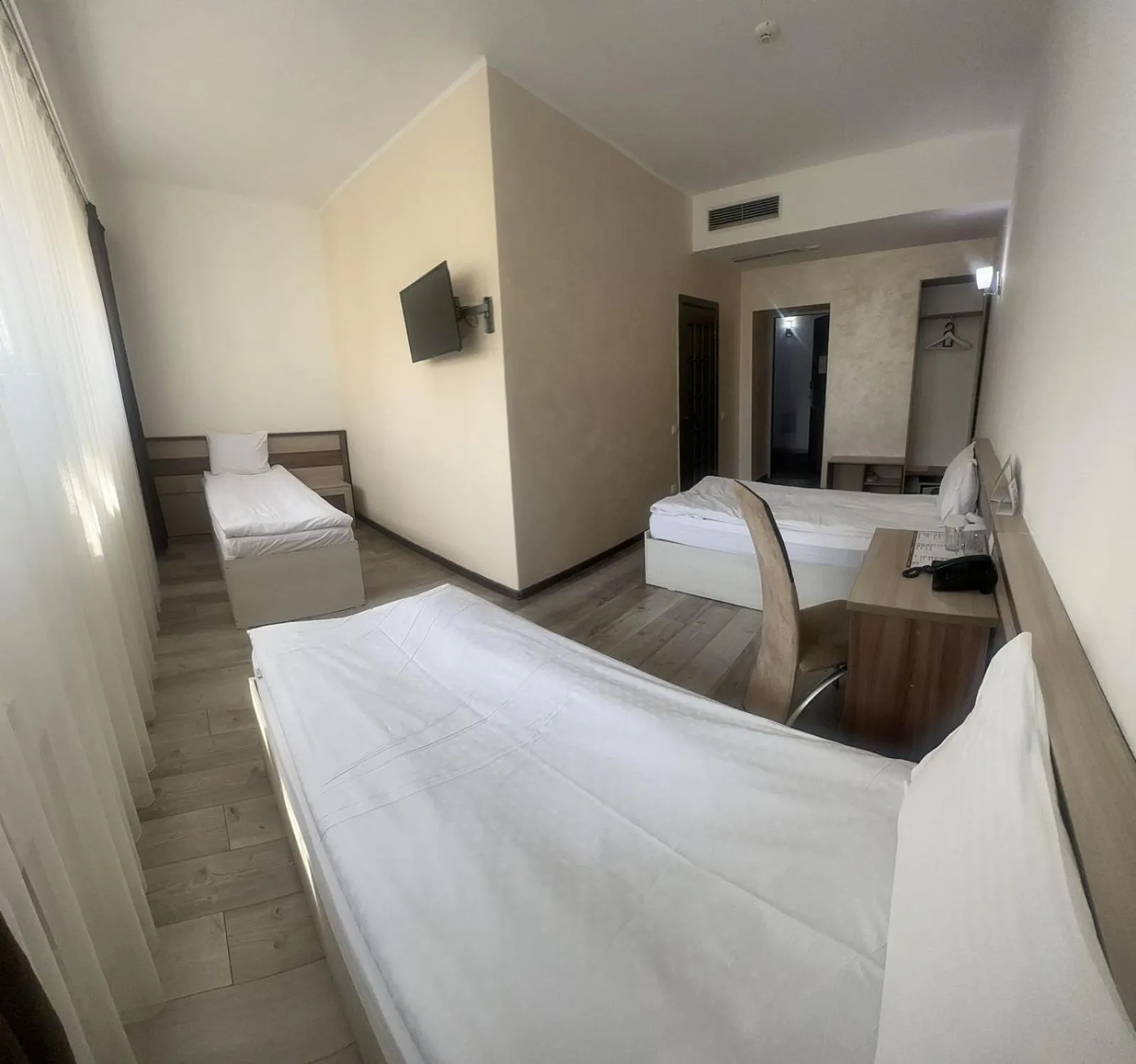 Photo of the whole room, Bed in Astra Hotel