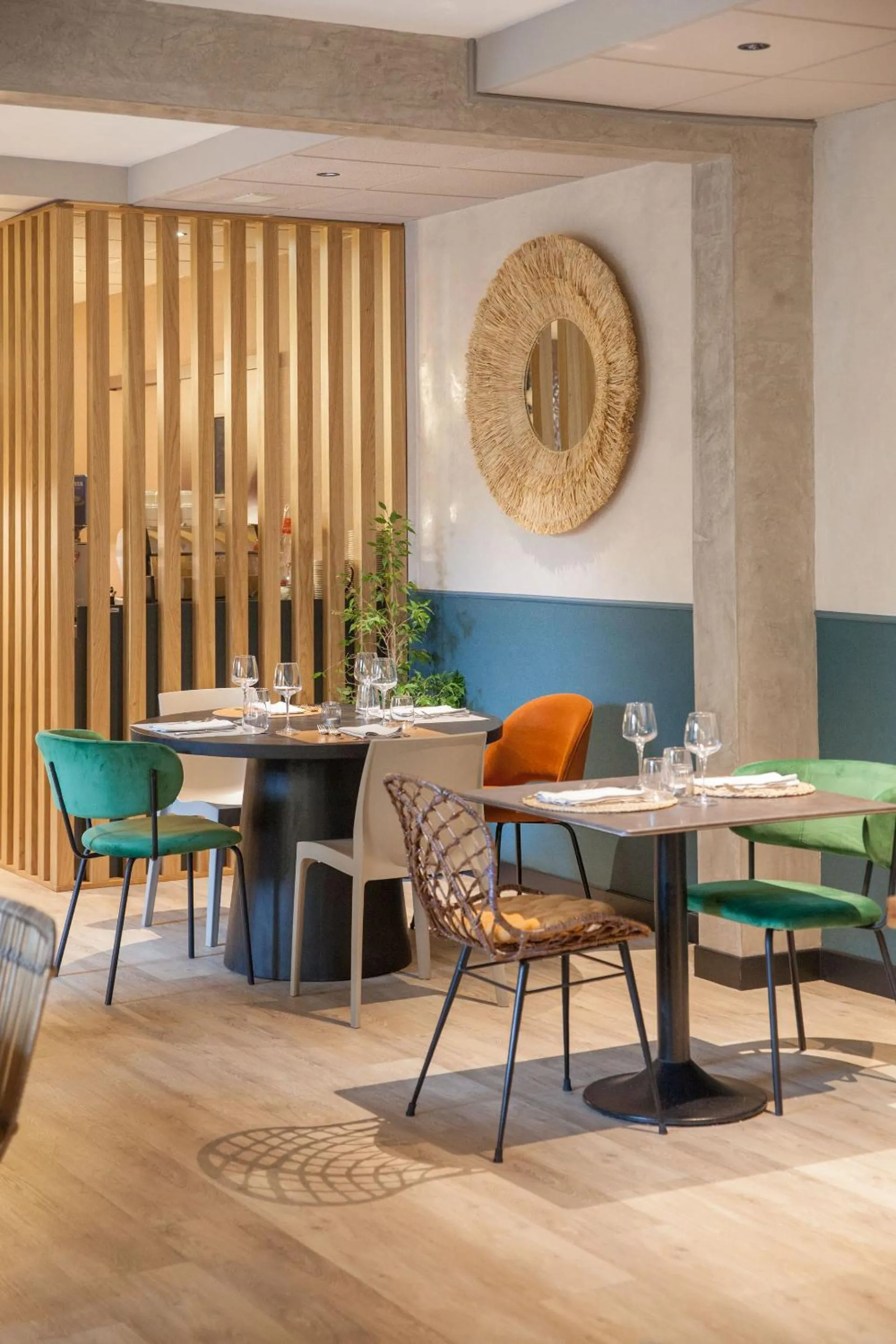 Restaurant/places to eat in Hotel Bristol