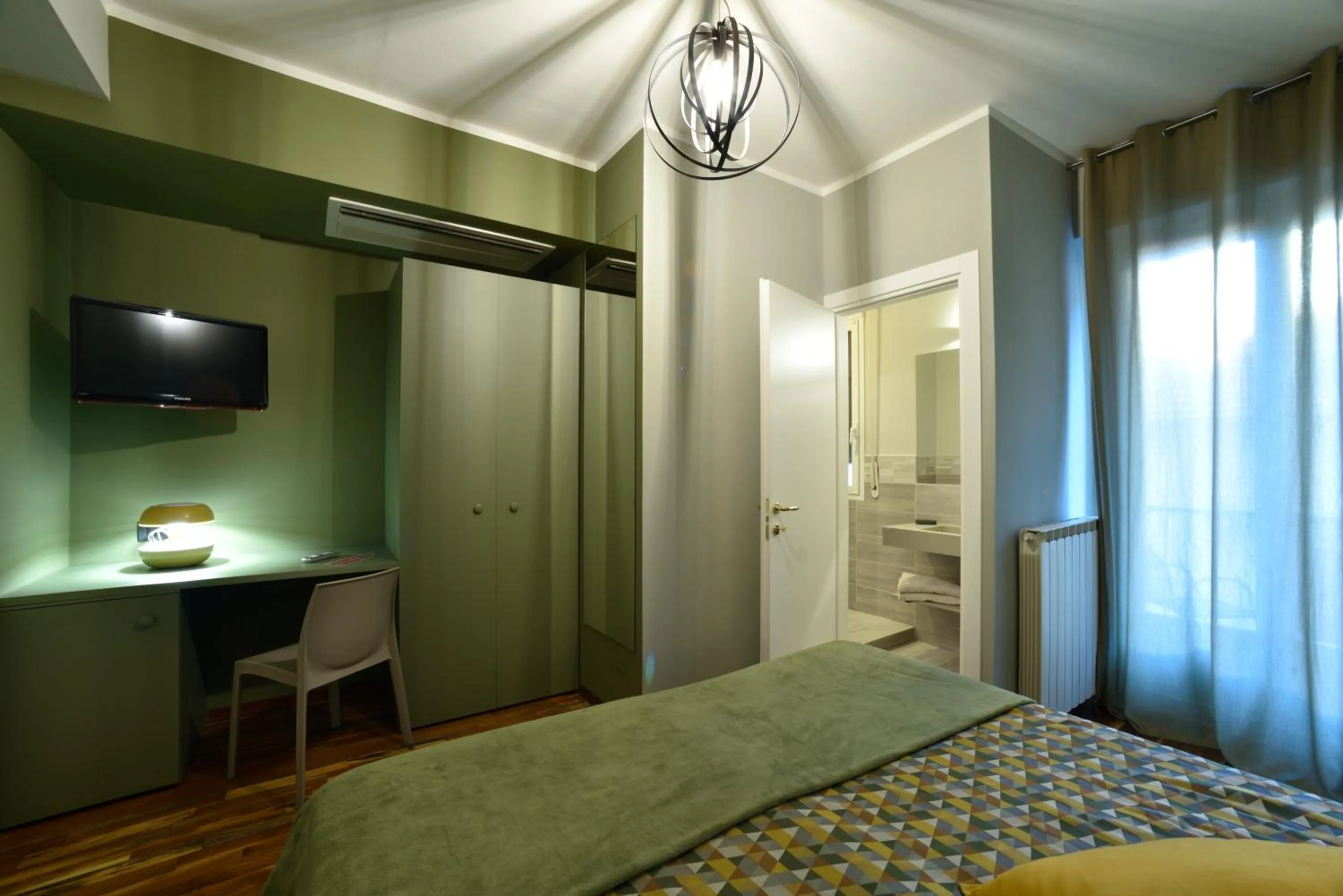 Bed in Hotel Bristol