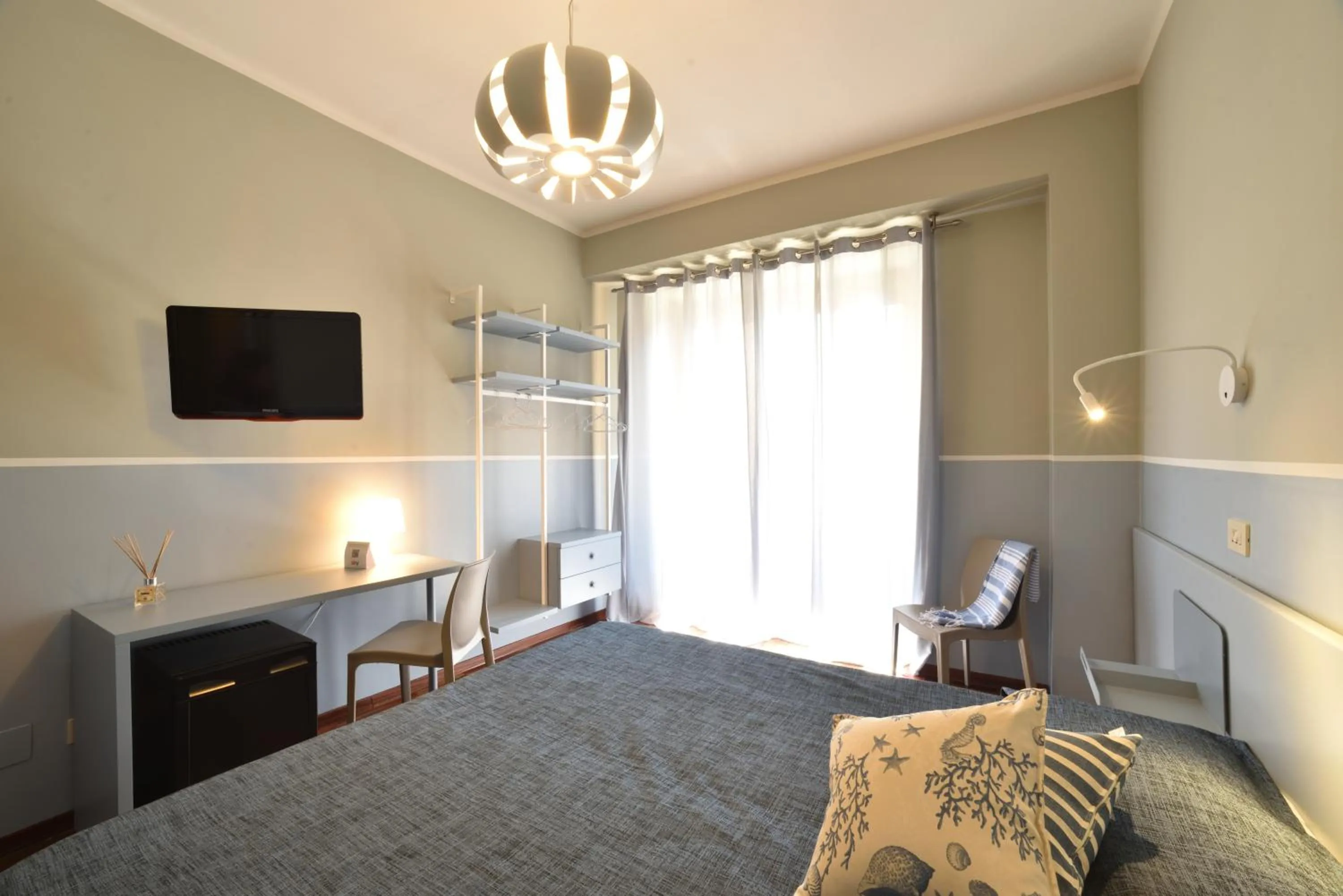 TV and multimedia, Bed in Hotel Bristol