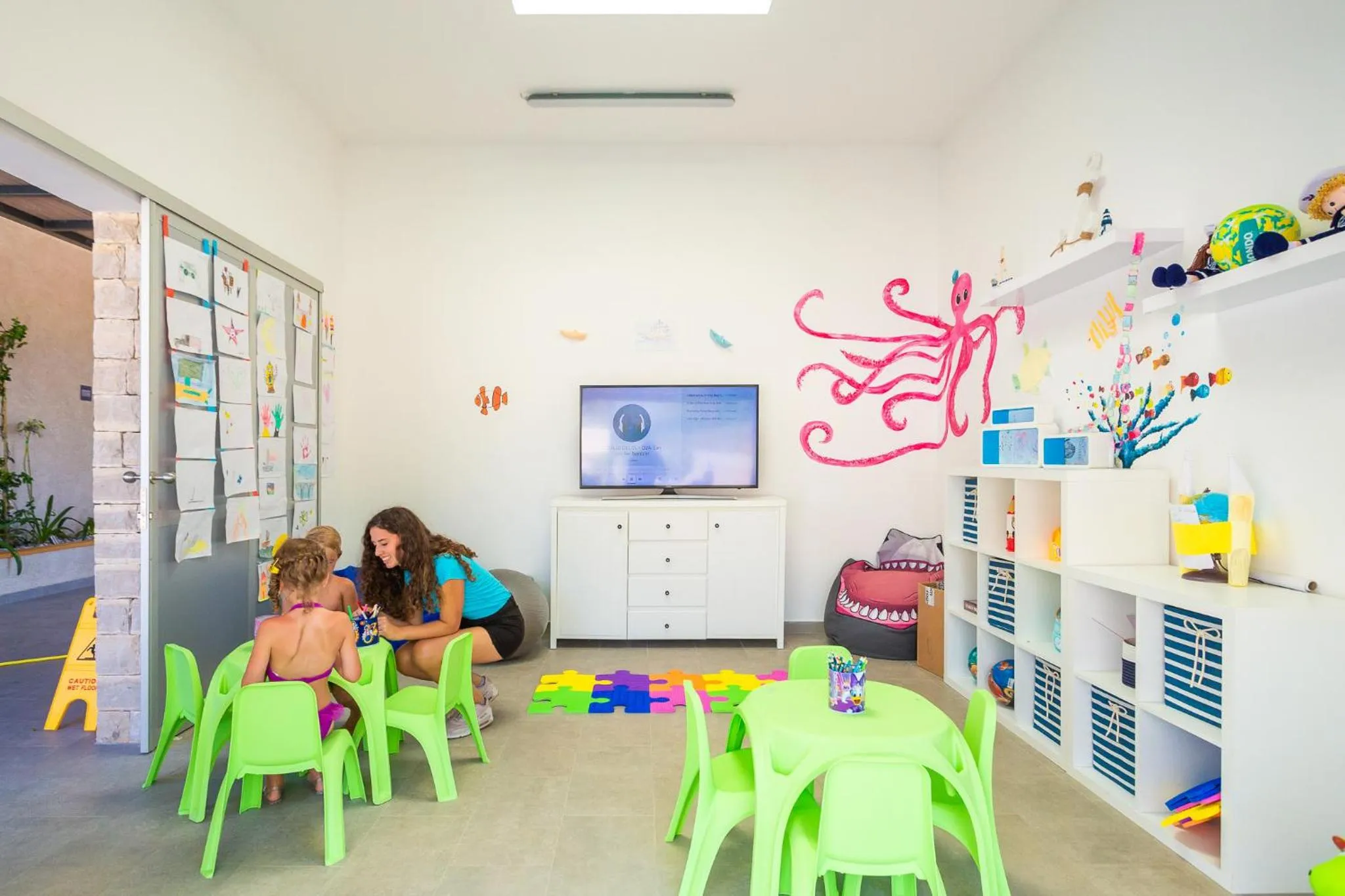 Kids's club in Mobile Homes Camping Santa Marina, Lanterna