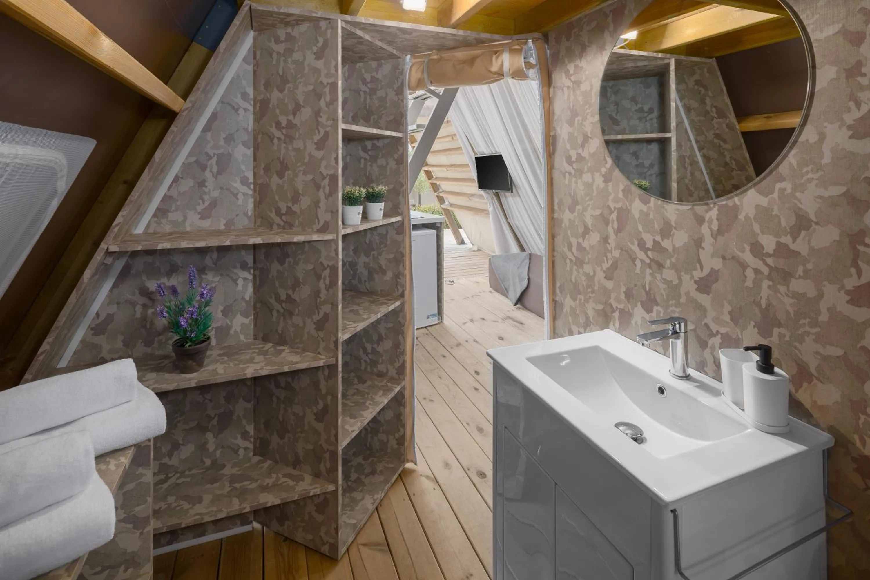 Bathroom in Mobile Homes Camping Santa Marina, Lanterna