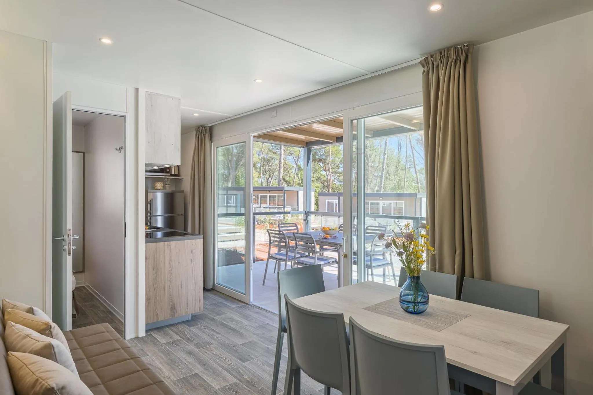 Kitchen or kitchenette in Mobile Homes Camping Santa Marina, Lanterna