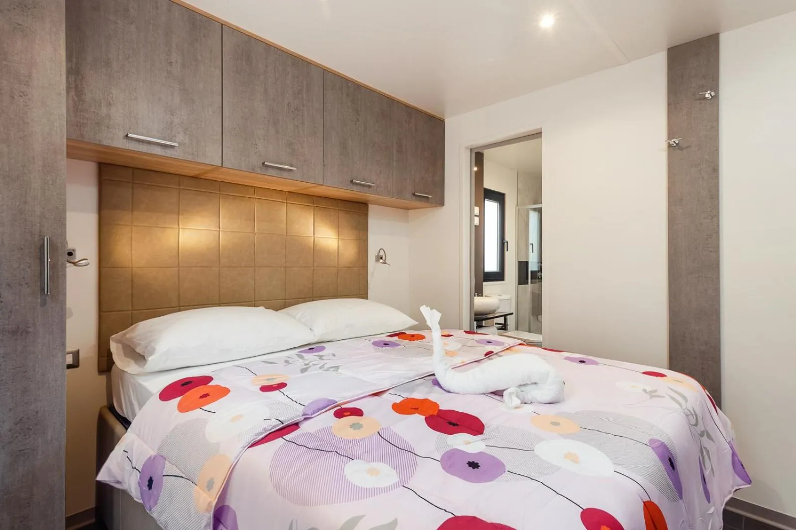 Bed in Mobile Homes Camping Santa Marina, Lanterna