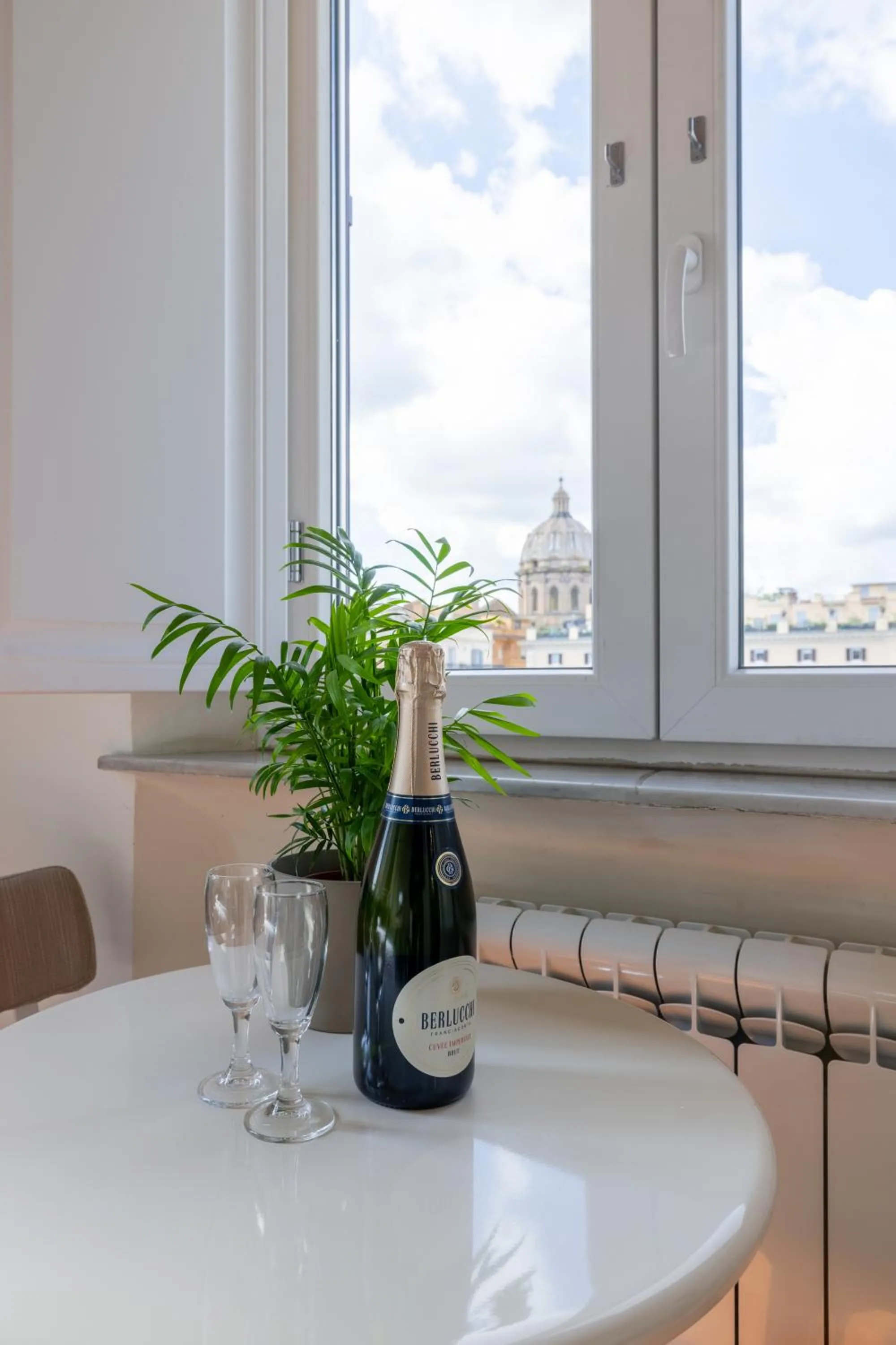 City view in Superior Relais FCollection Temple View