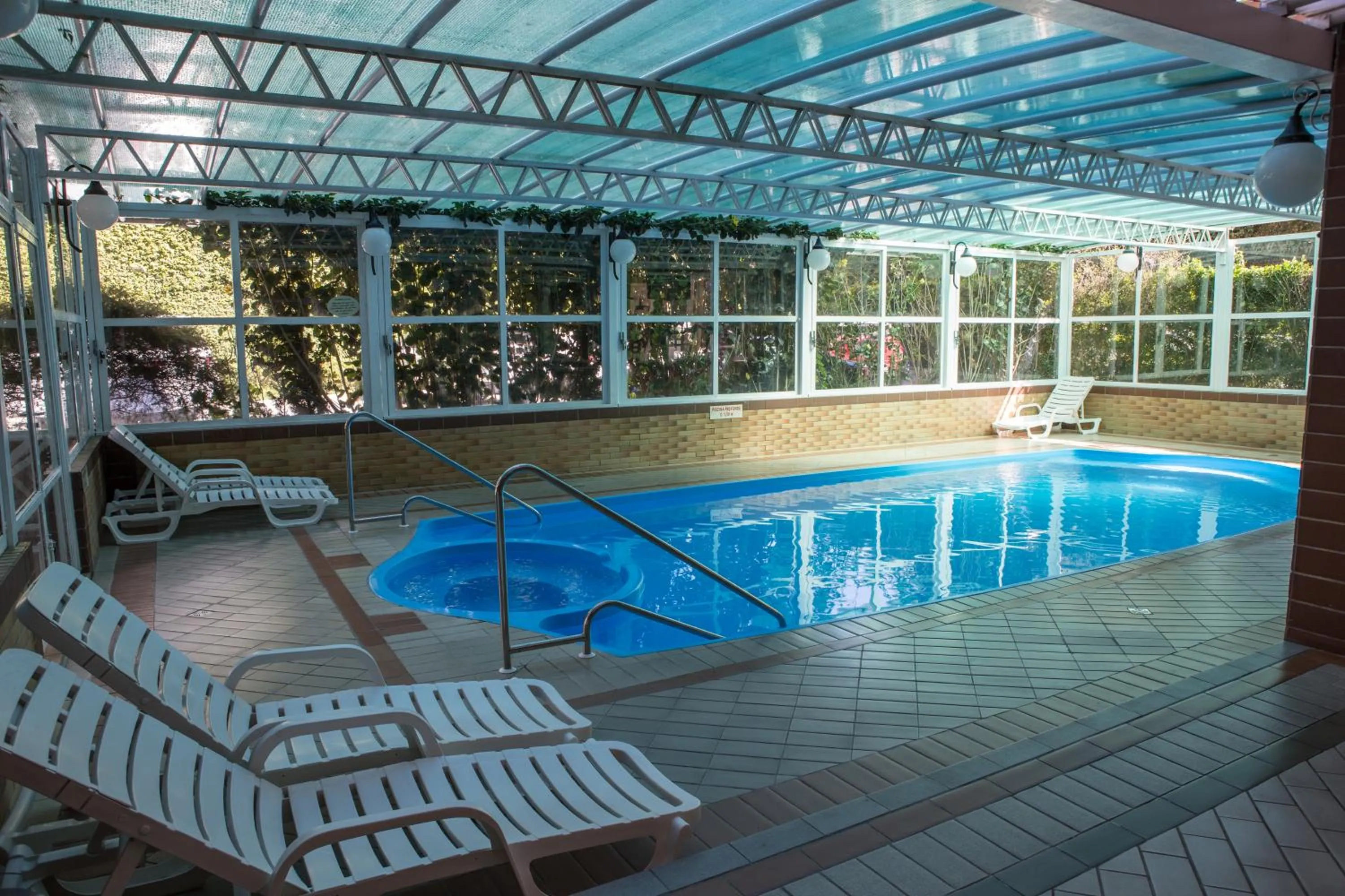 Swimming pool in Hotel Palazzo Reale