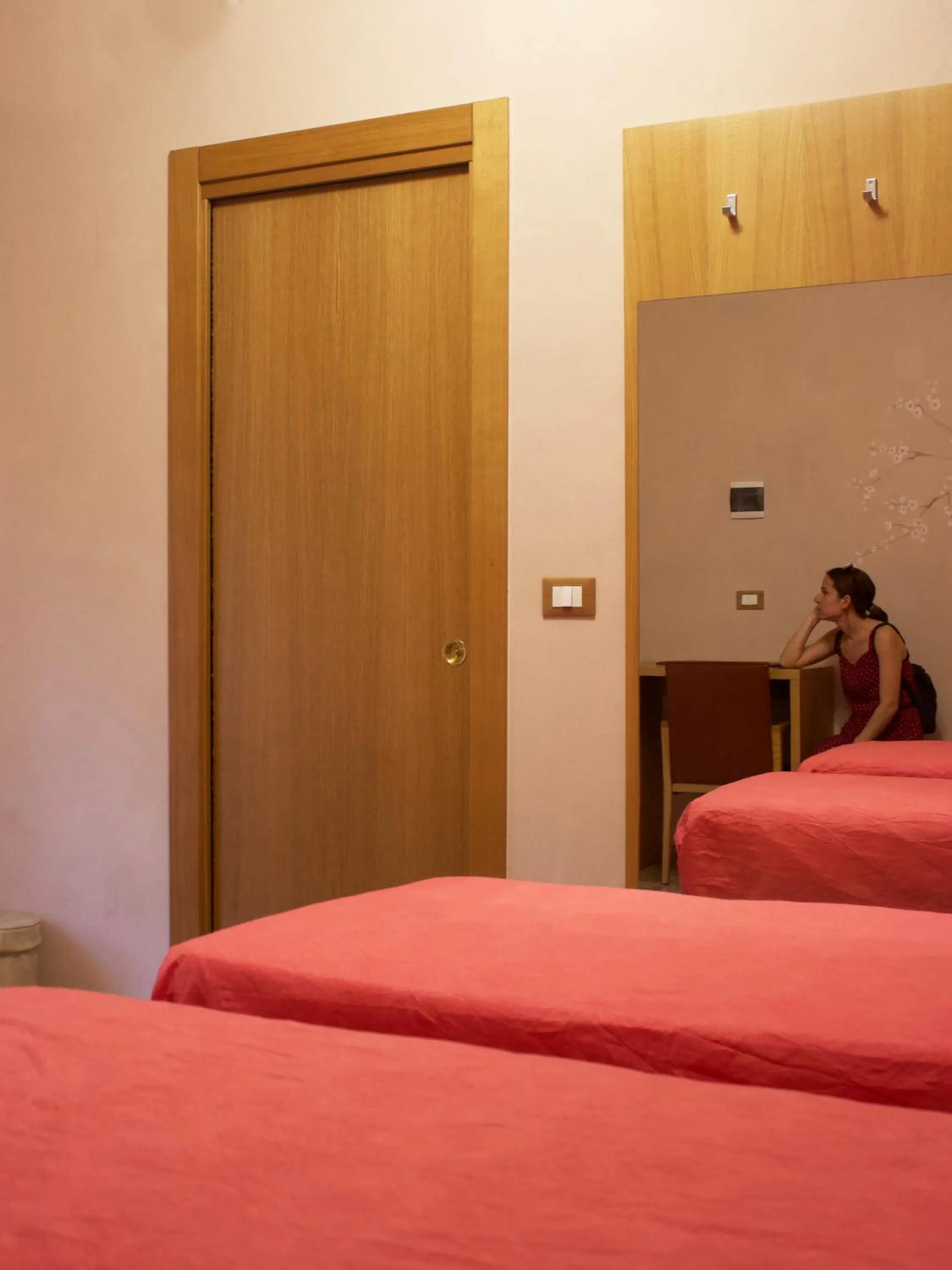 Bedroom, Bed in Albergo Giulia Gonzaga