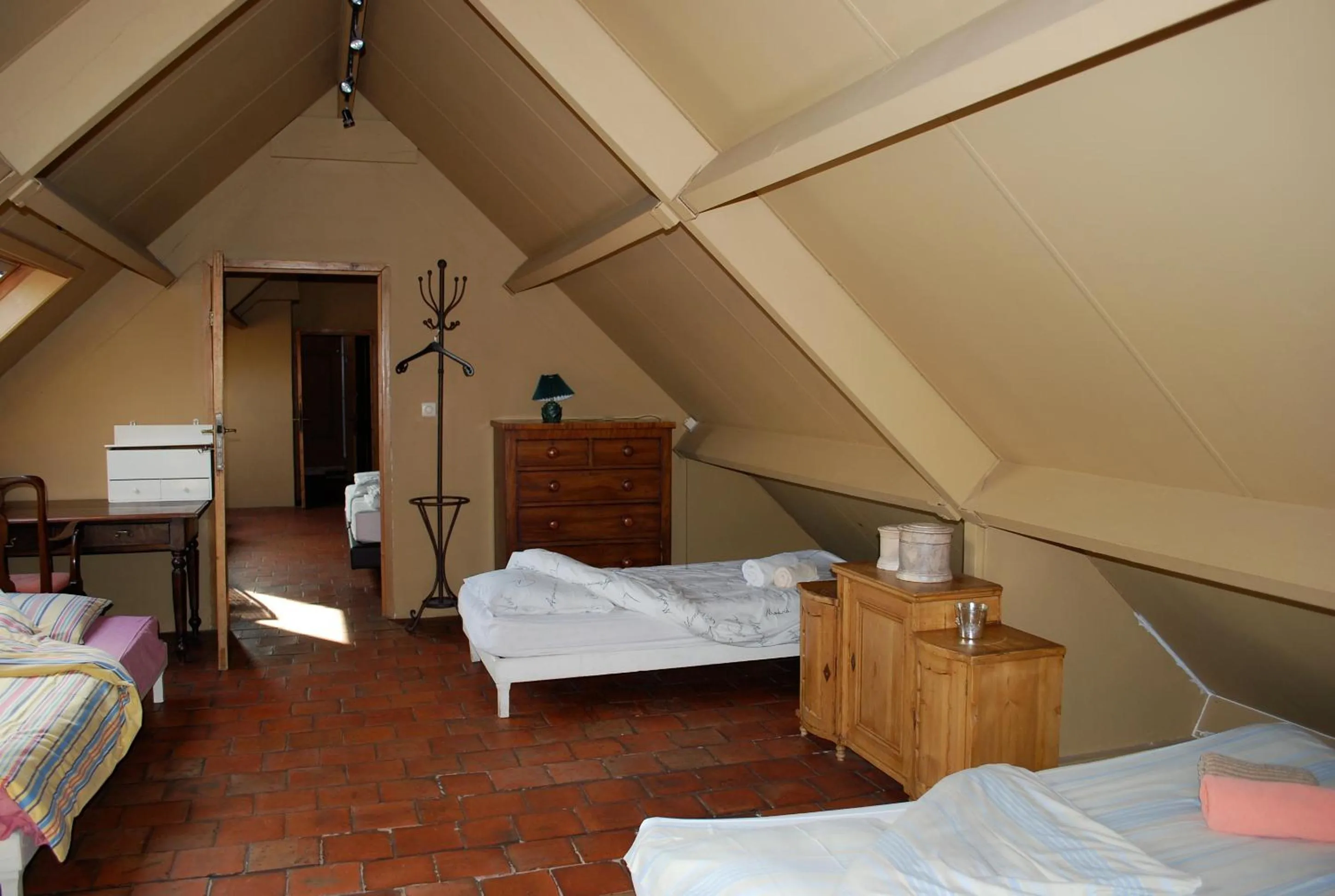 Photo of the whole room, Bed in Orshof