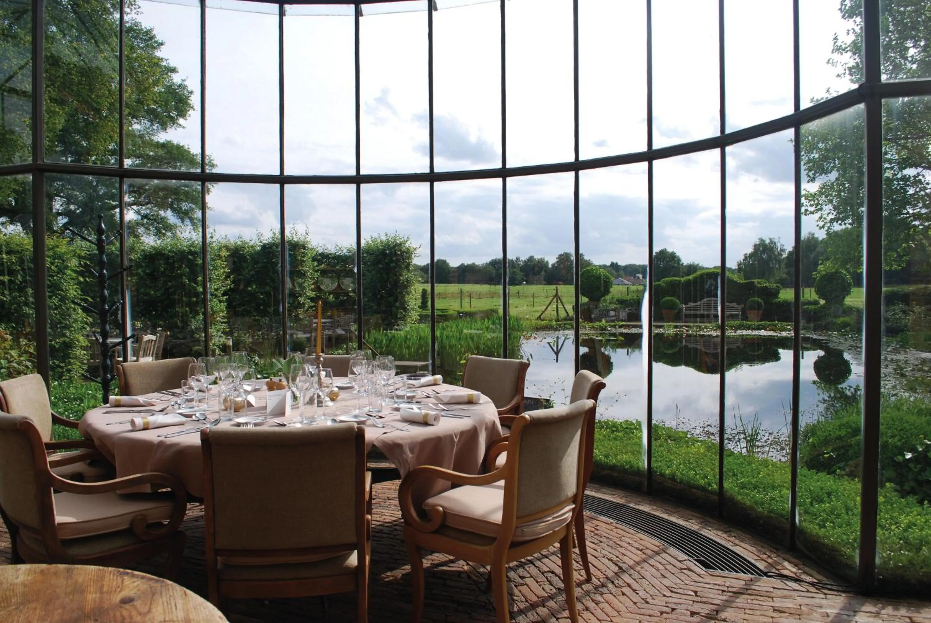 Banquet/Function facilities in Orshof