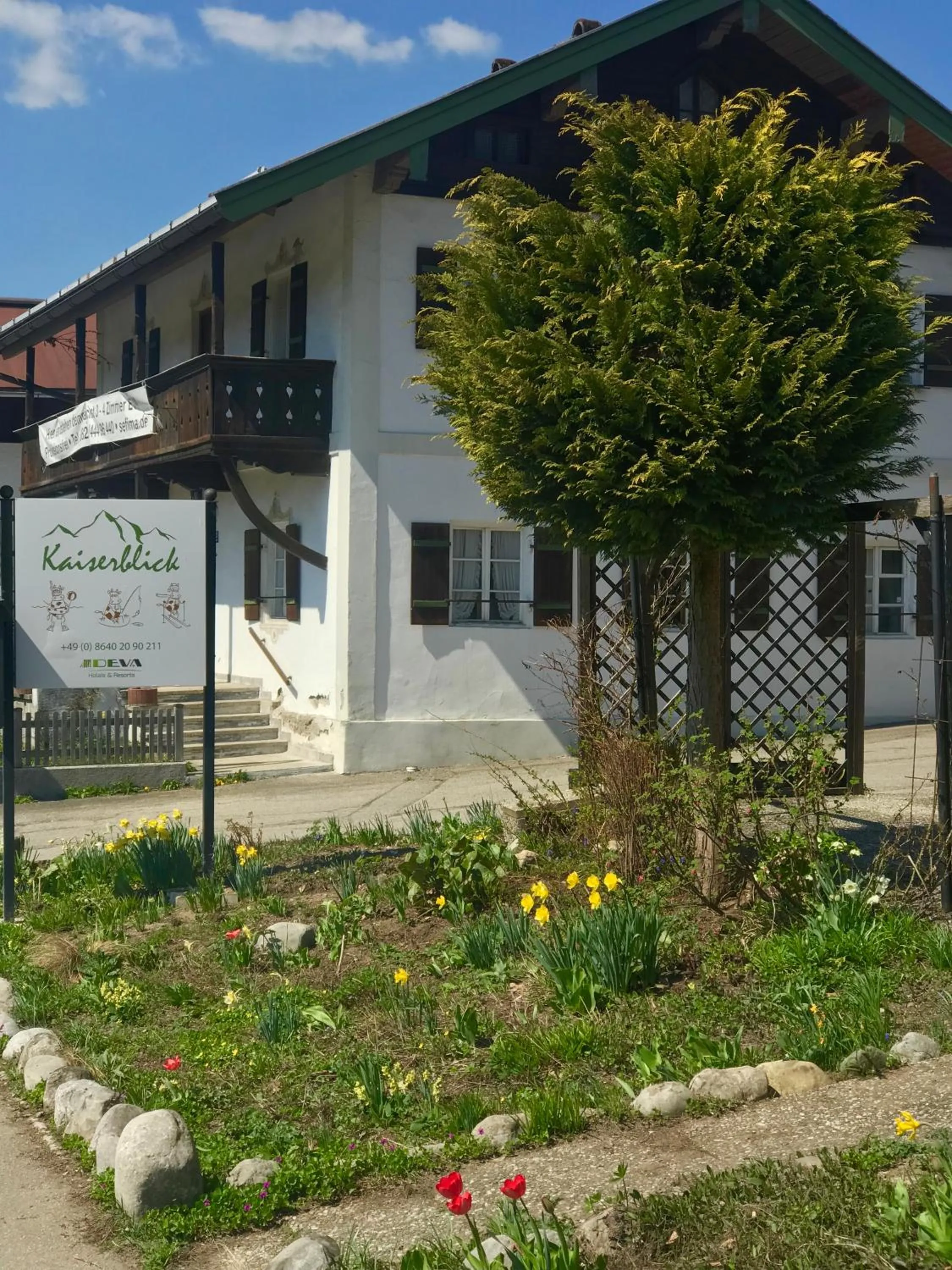 Property building in DEVA Hotel Kaiserblick