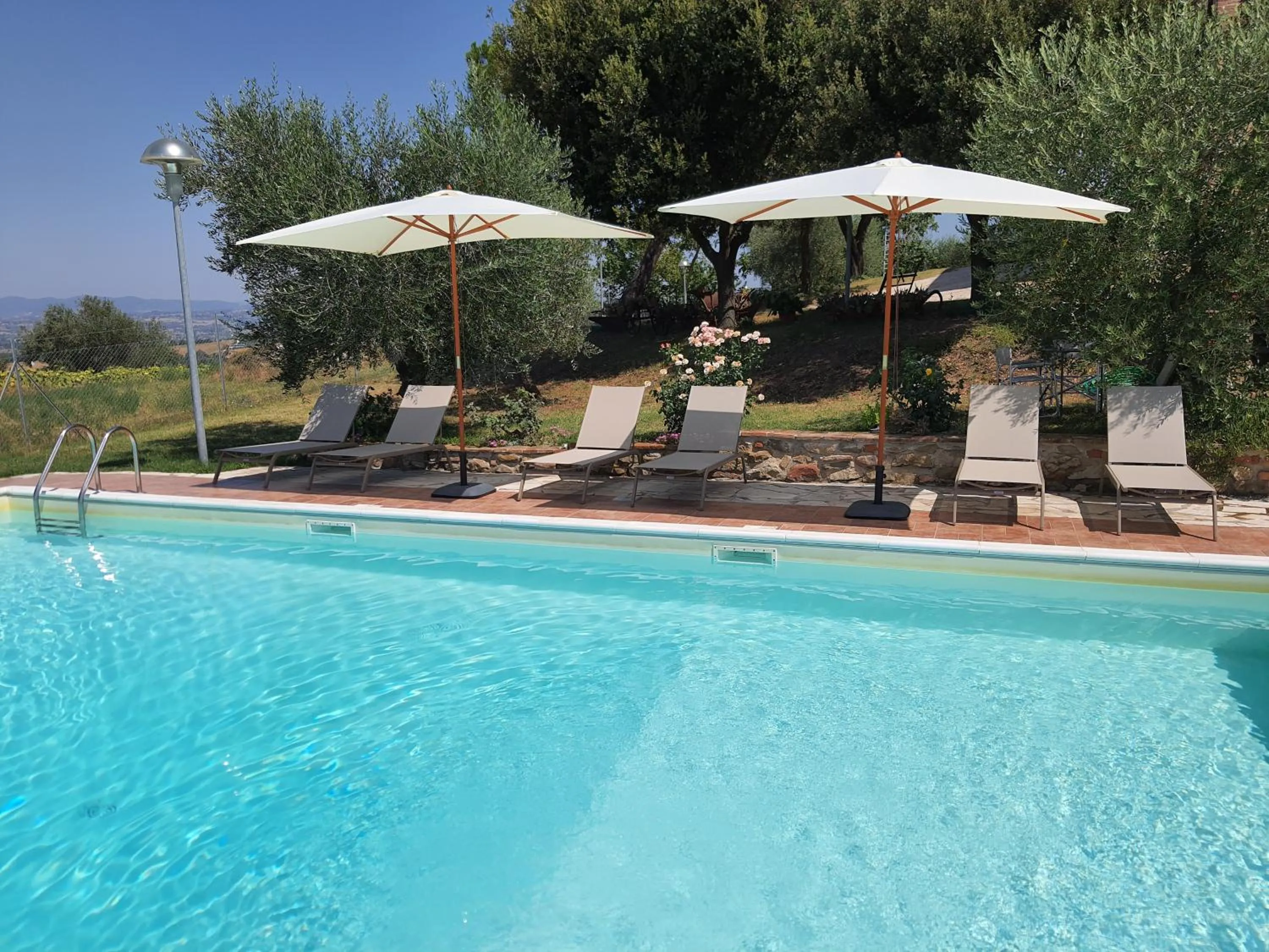 Swimming pool in La Collina