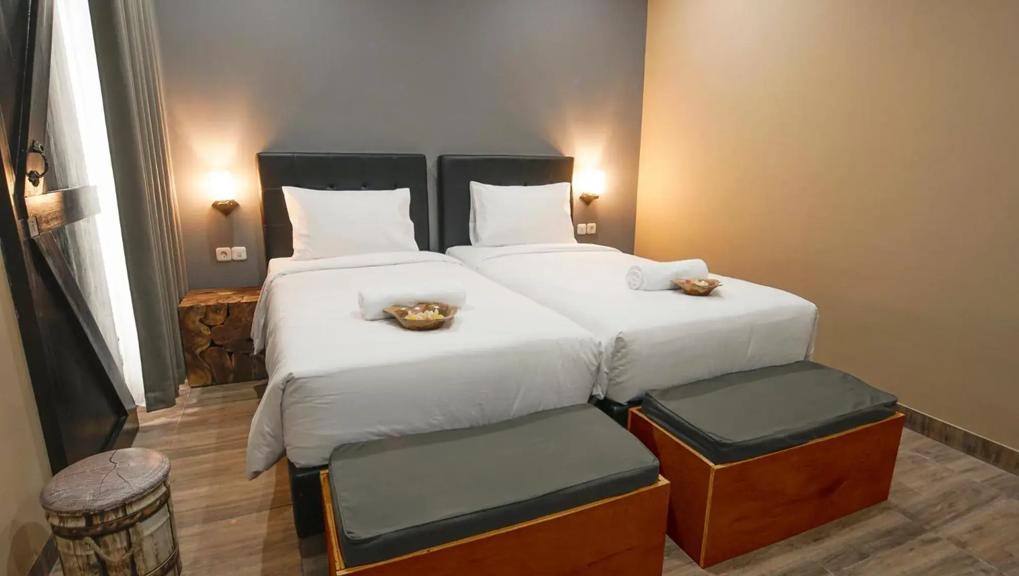 Budget Twin Room in Bintang Darmawan Villa (BDV) Budget Twin Room in Bintang Darmawan Villa (BDV)
