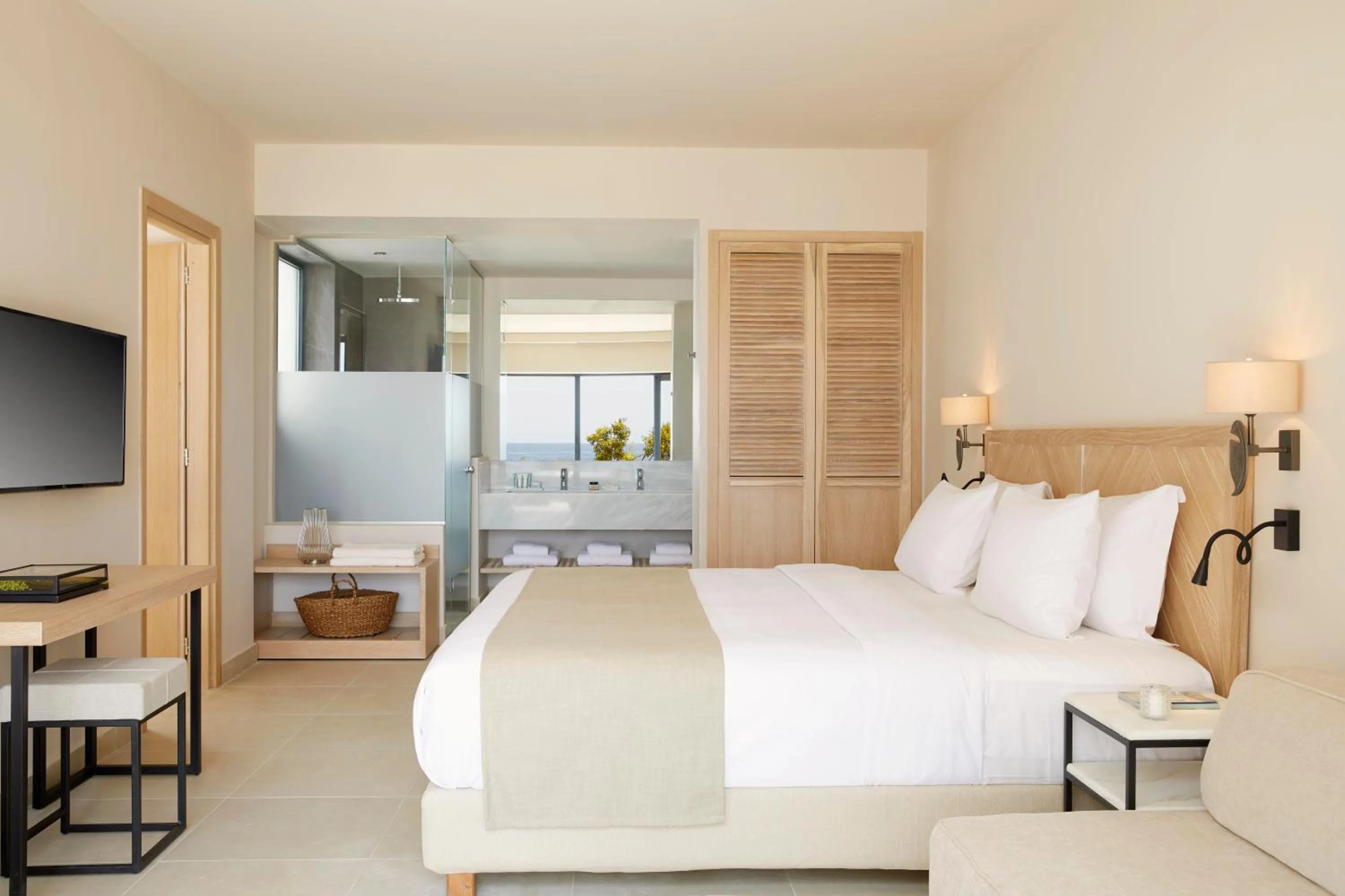 Shower, Bed in ELIVI Skiathos