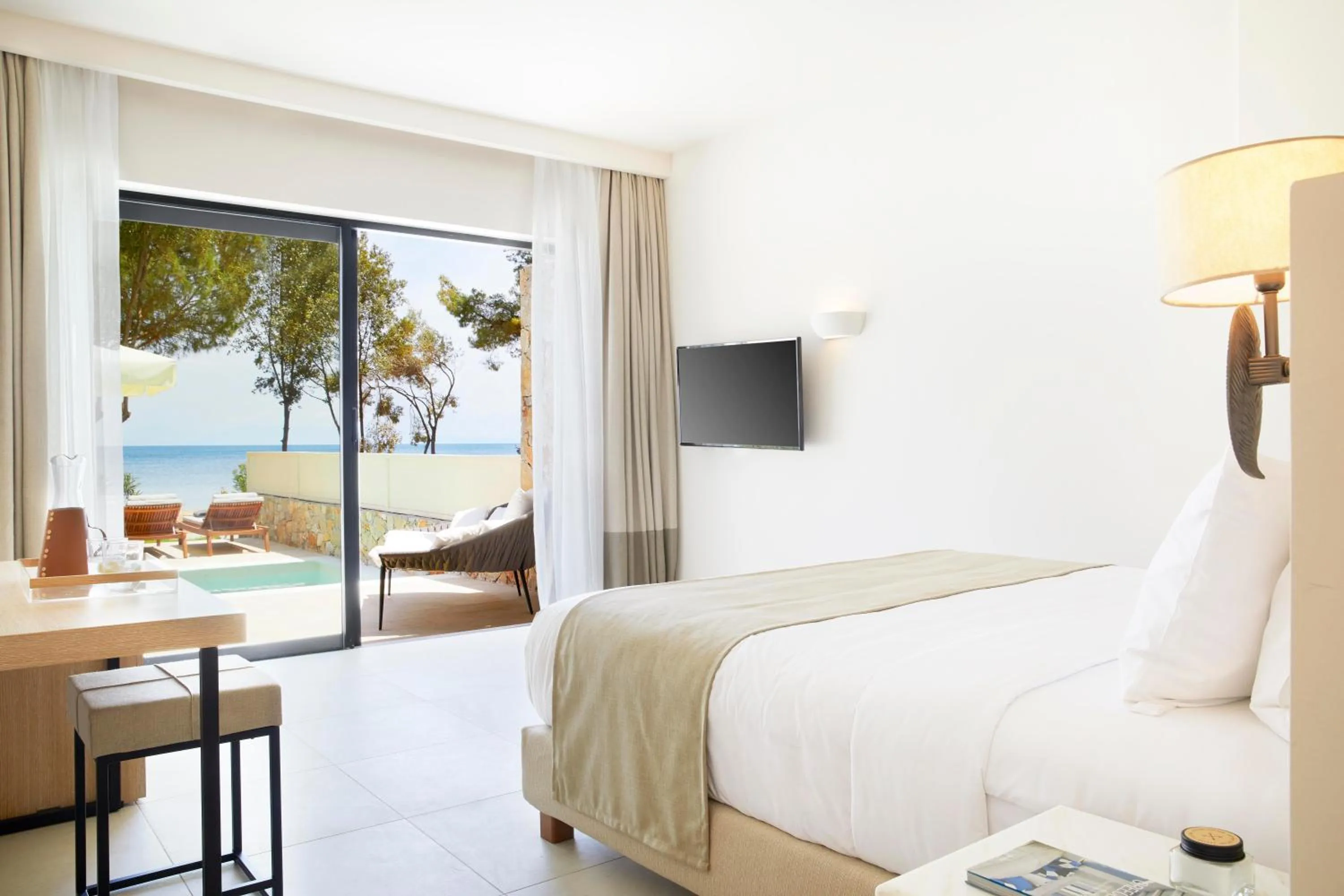 Bed in ELIVI Skiathos