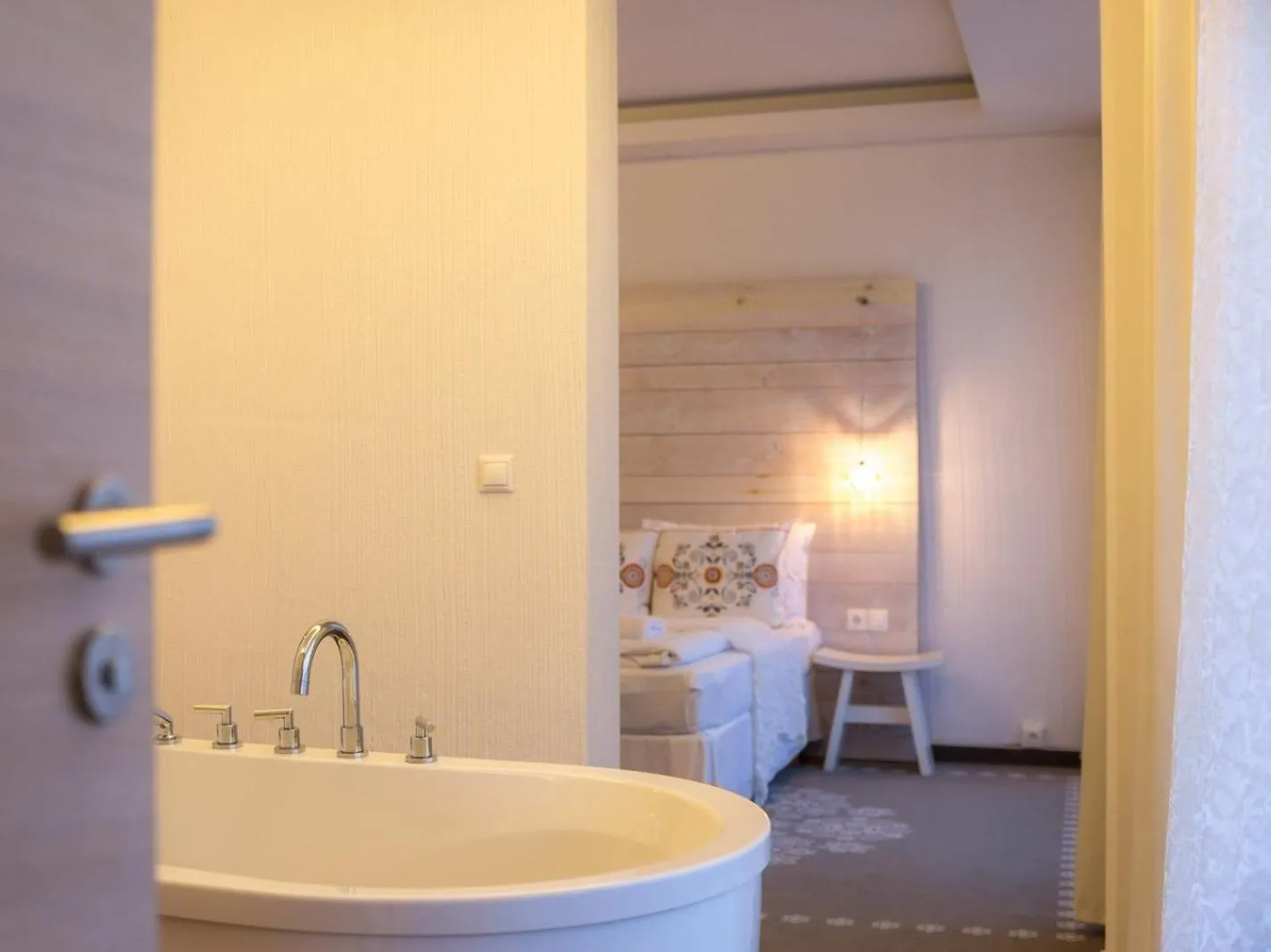 Photo of the whole room, Bed in Hotel Bonvino Badacsony