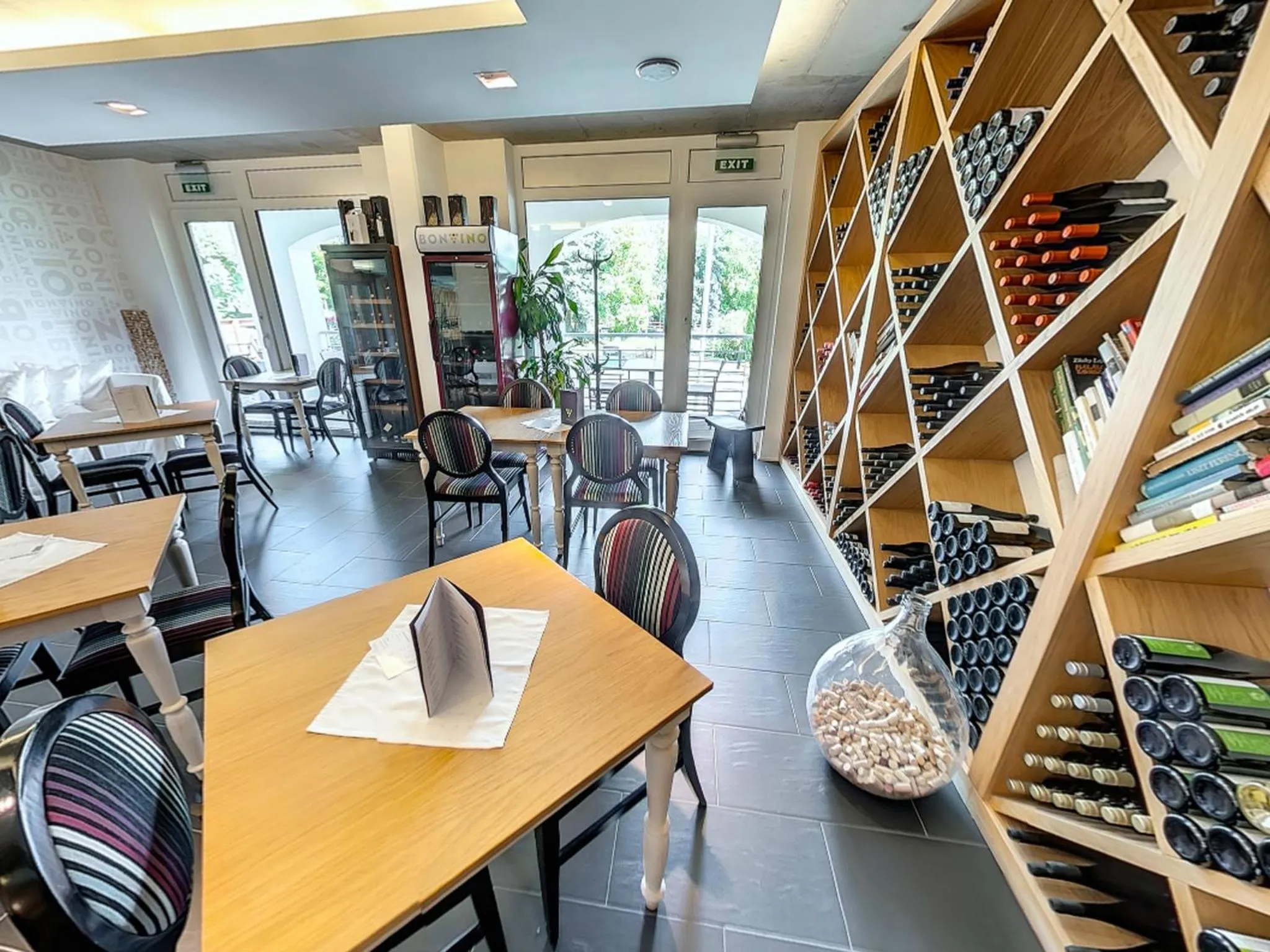 Lounge or bar in Hotel Bonvino Badacsony