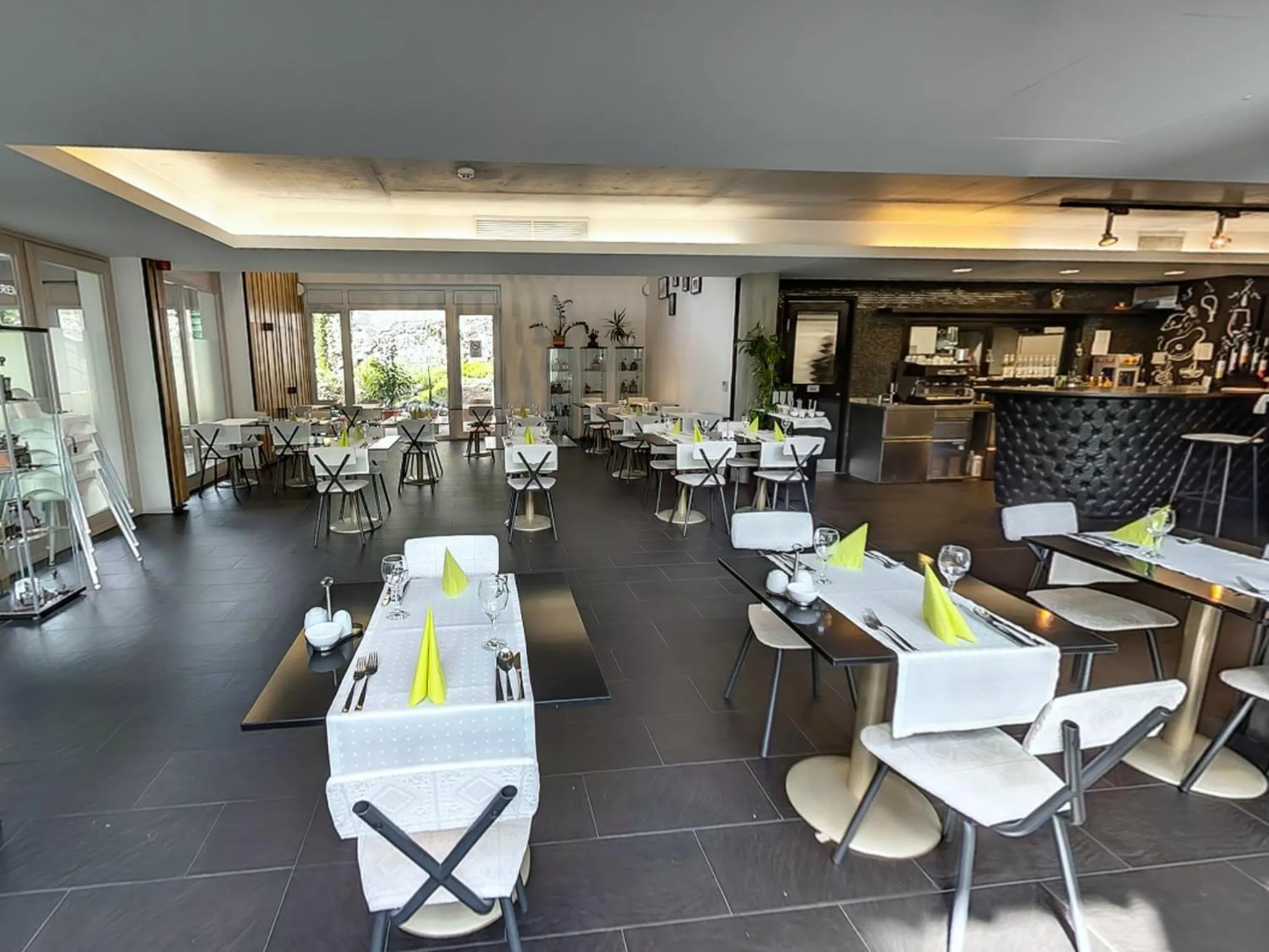 Restaurant/places to eat in Hotel Bonvino Badacsony