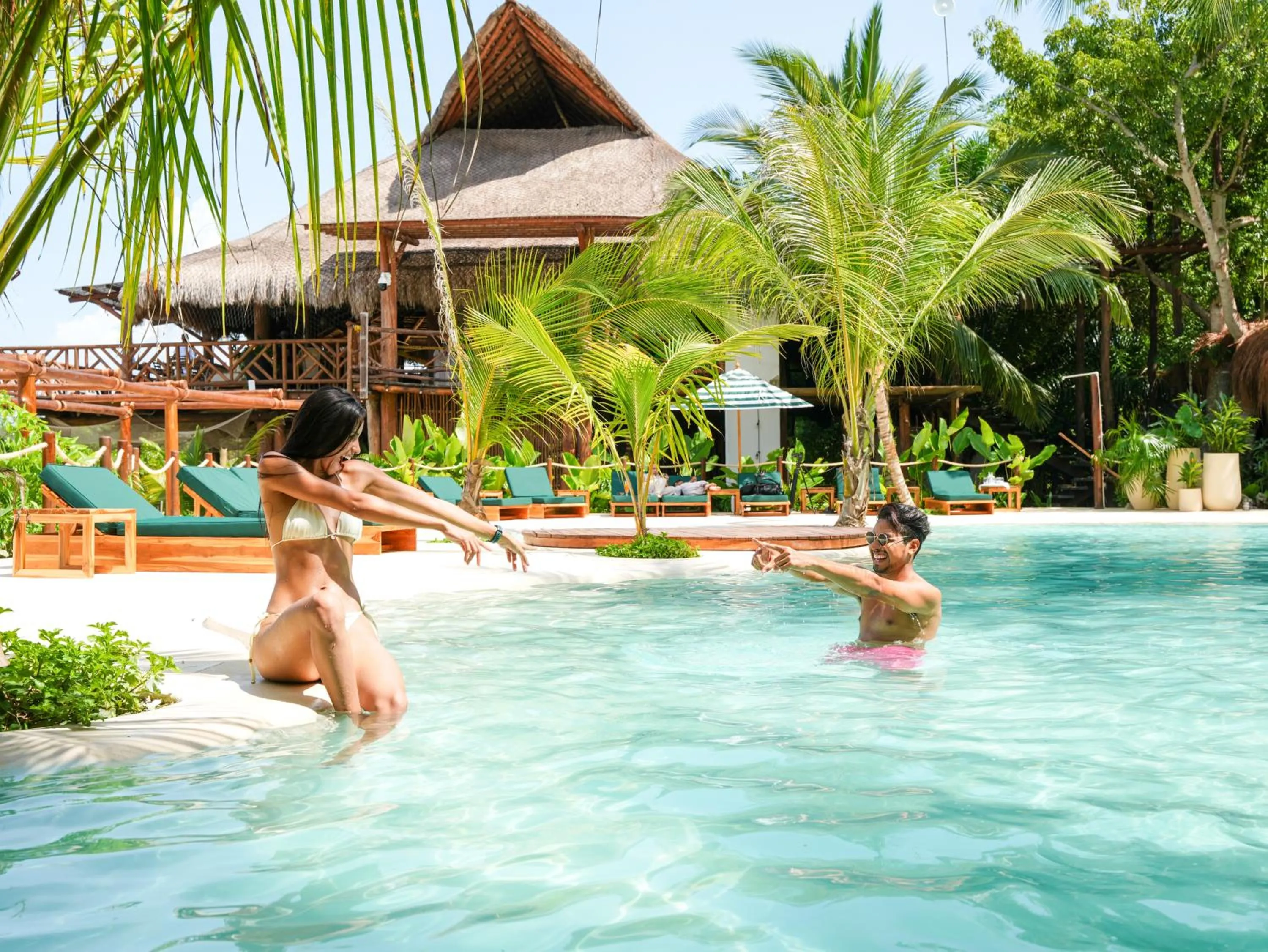 Swimming pool in Aura Hotel Barú