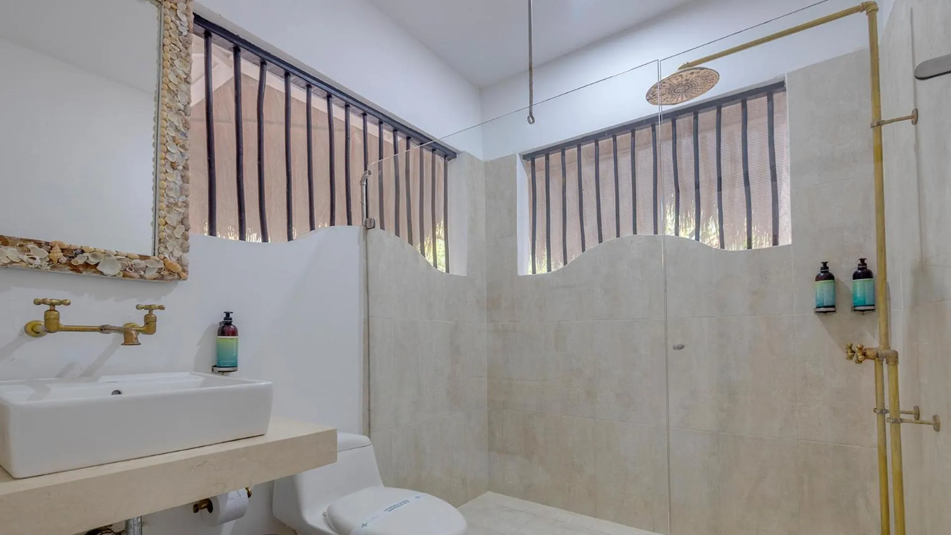 Bathroom in Aura Hotel Barú