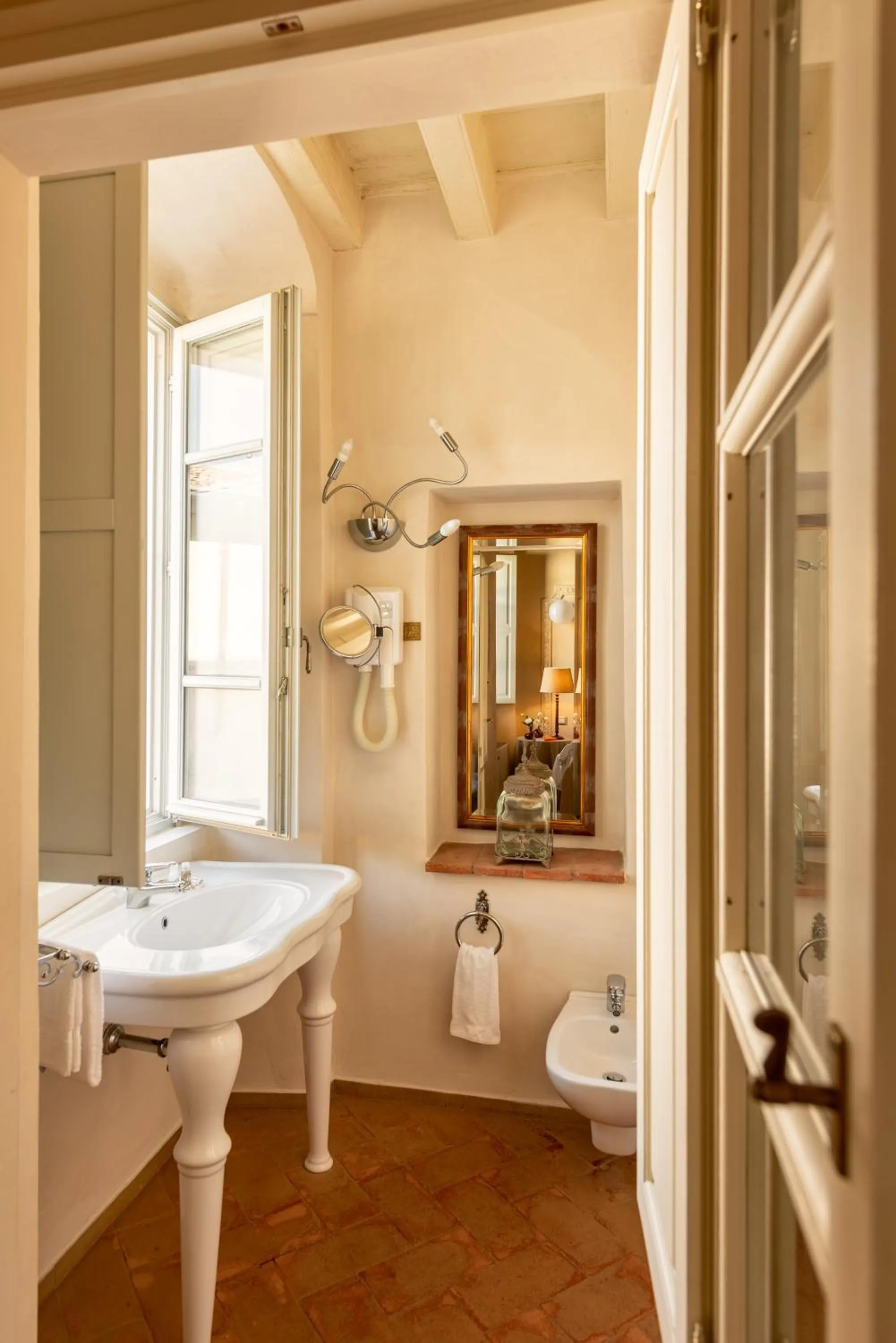 Bathroom in Hotel Palazzo Novello