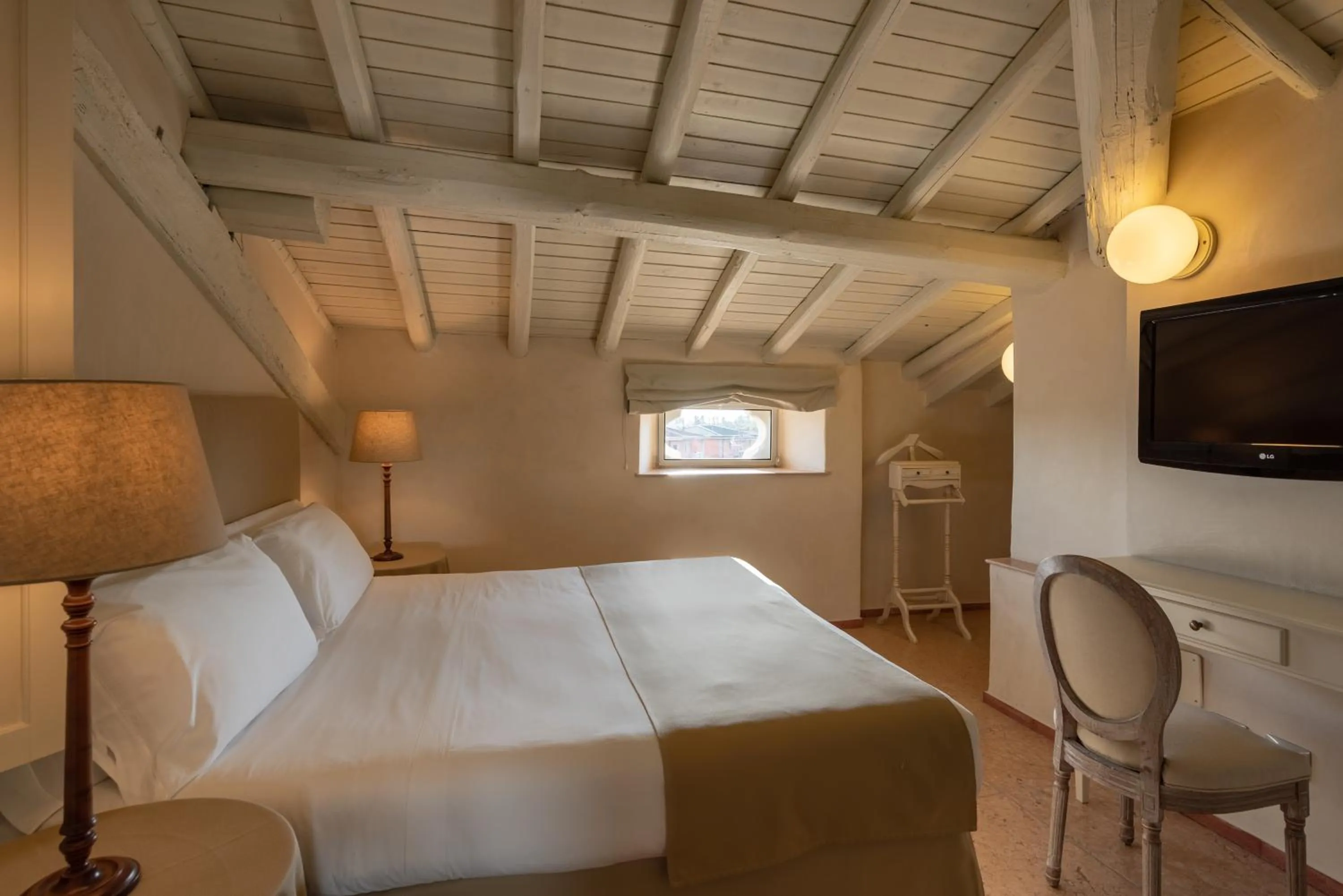 Bed in Hotel Palazzo Novello