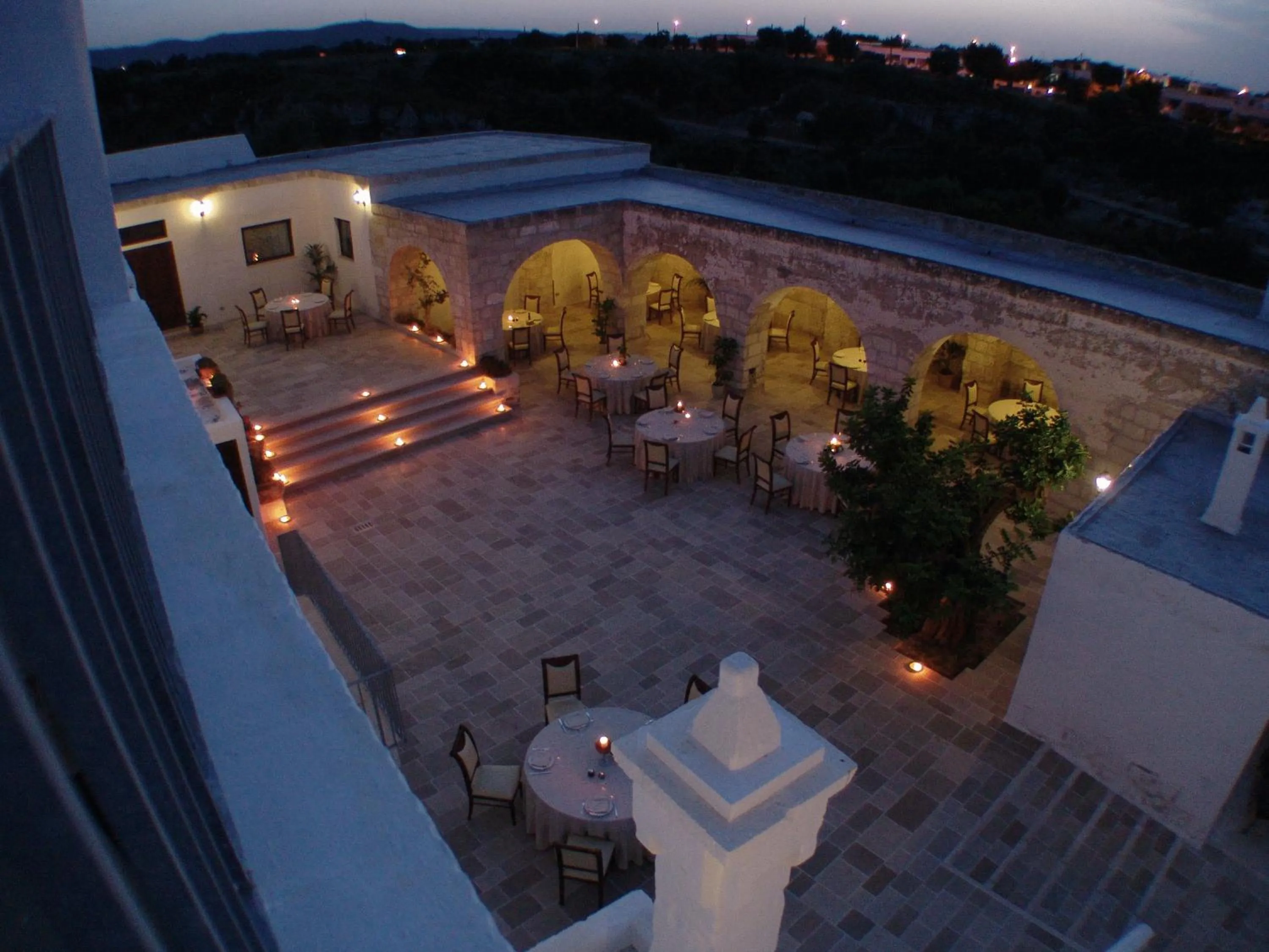 Restaurant/places to eat in Hotel Masseria Fortificata Donnaloia