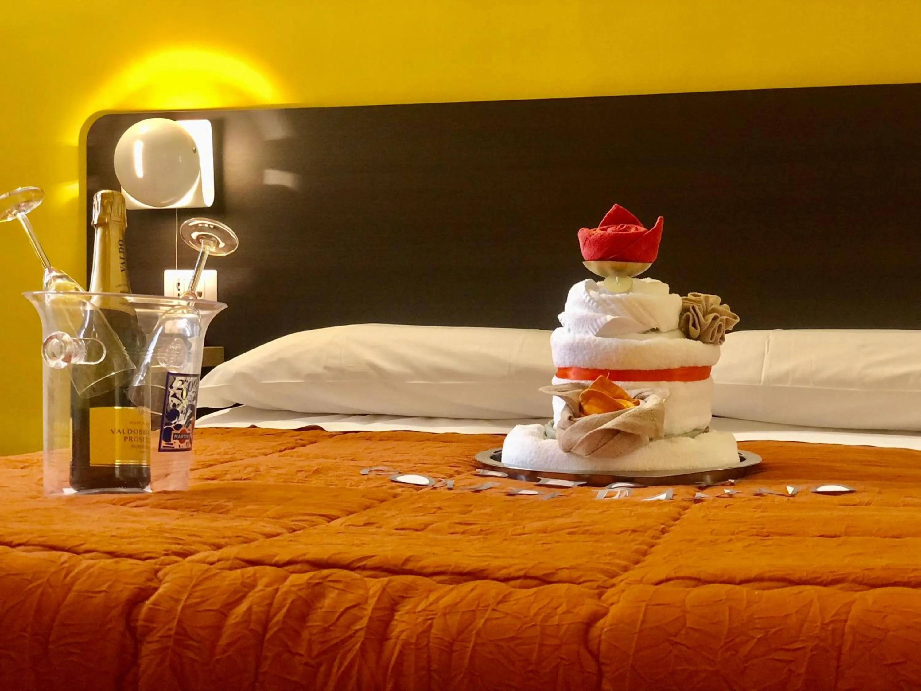 View (from property/room), Bed in Il Piccolo Albergo Matera