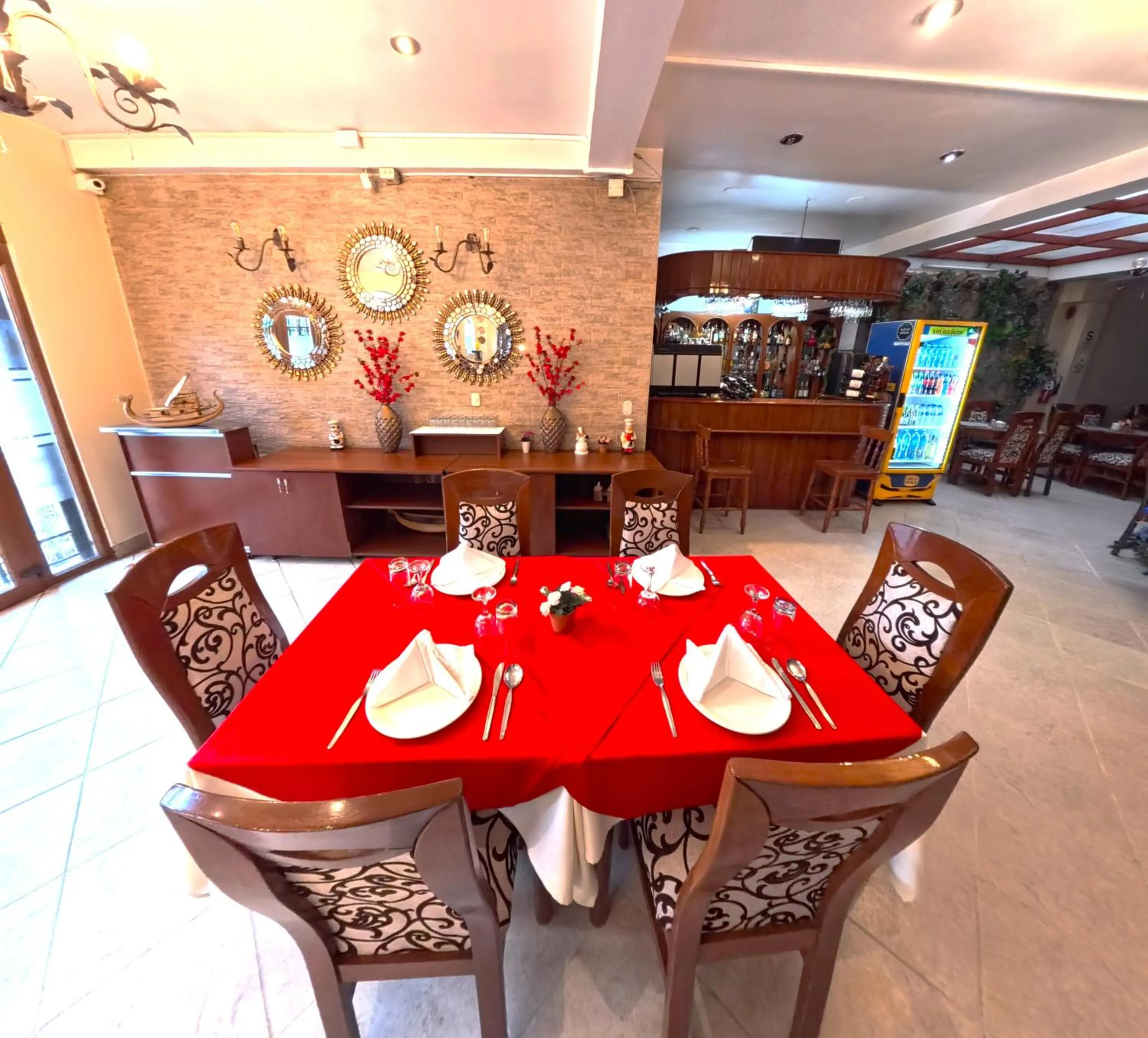 Restaurant/places to eat in Casona Plaza Hotel Puno