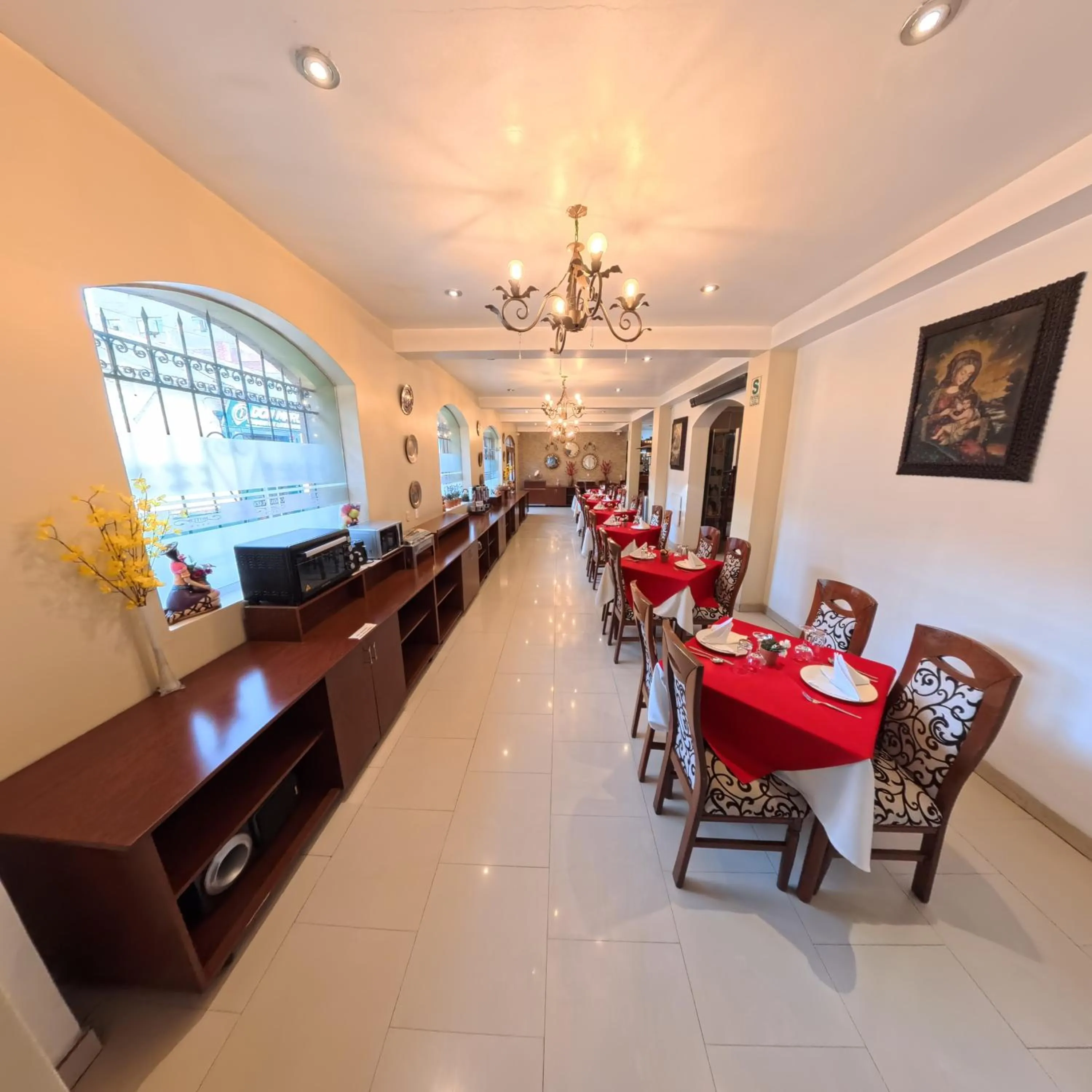 Restaurant/places to eat in Casona Plaza Hotel Puno