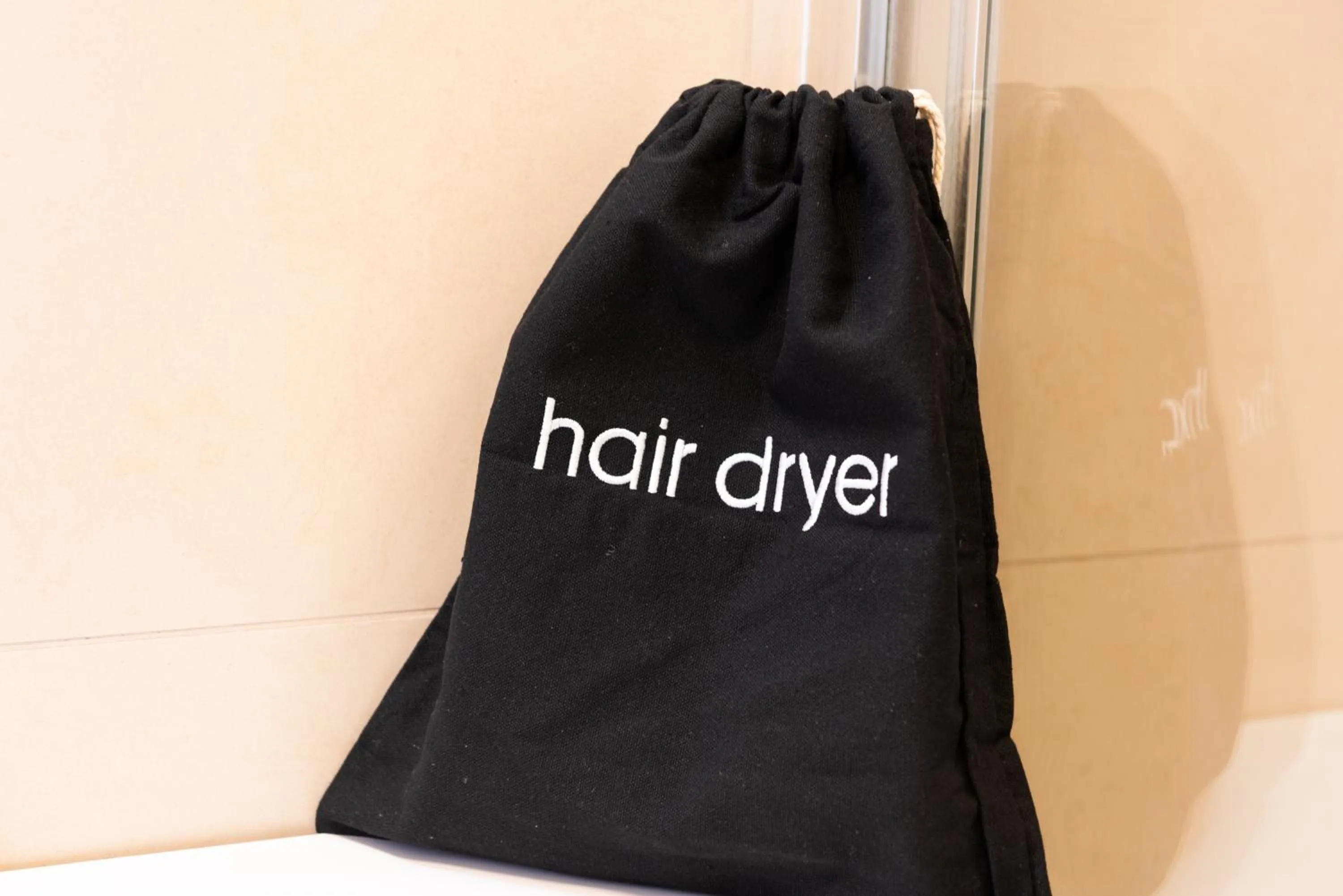 hair dryier in KH Apartments Universitaet
