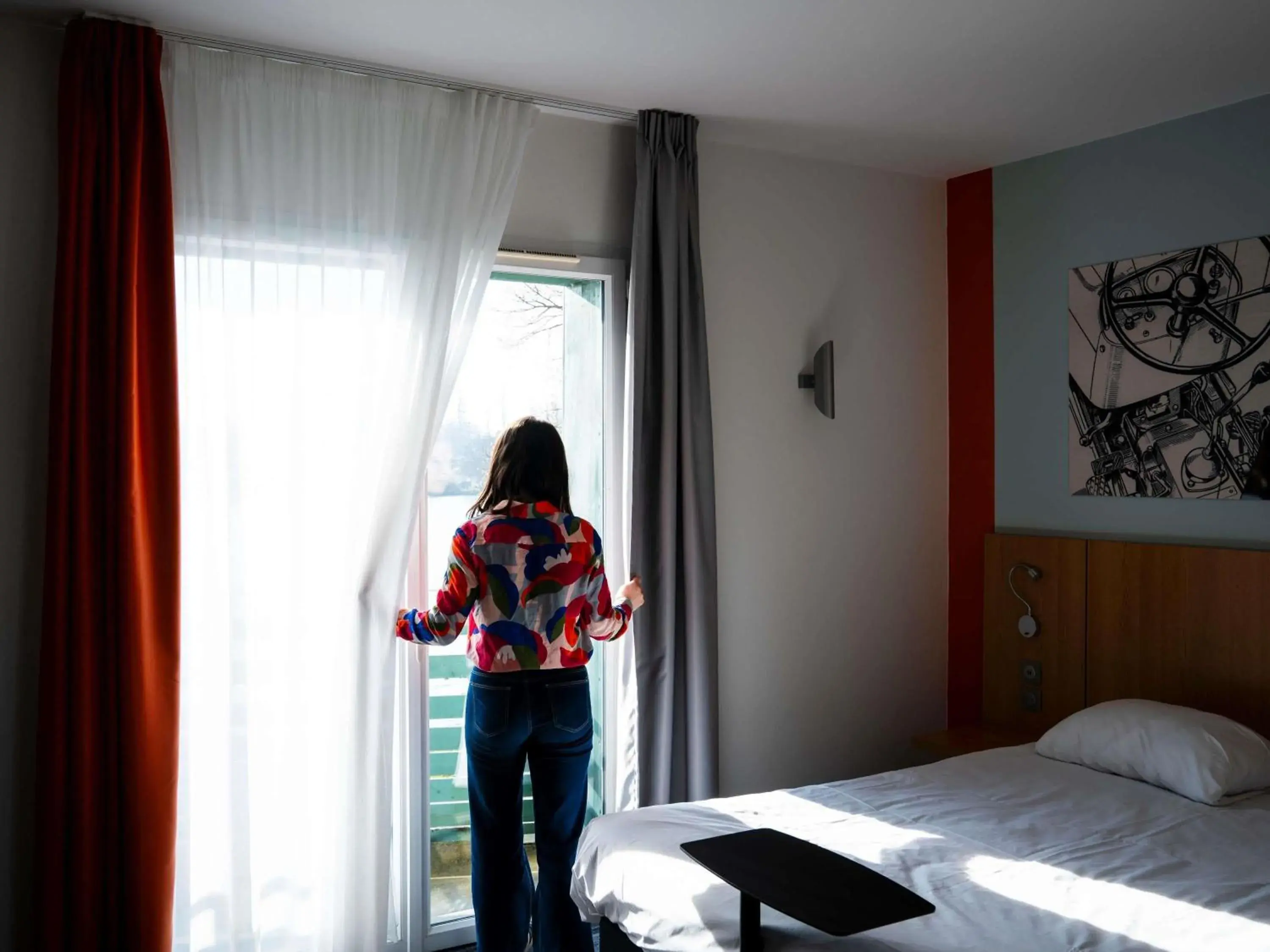 Bedroom, Bed in ibis Styles Bourbon Lancy Bedroom, Bed in ibis Styles Bourbon Lancy