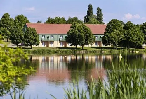 Facade/entrance in ibis Styles Bourbon Lancy