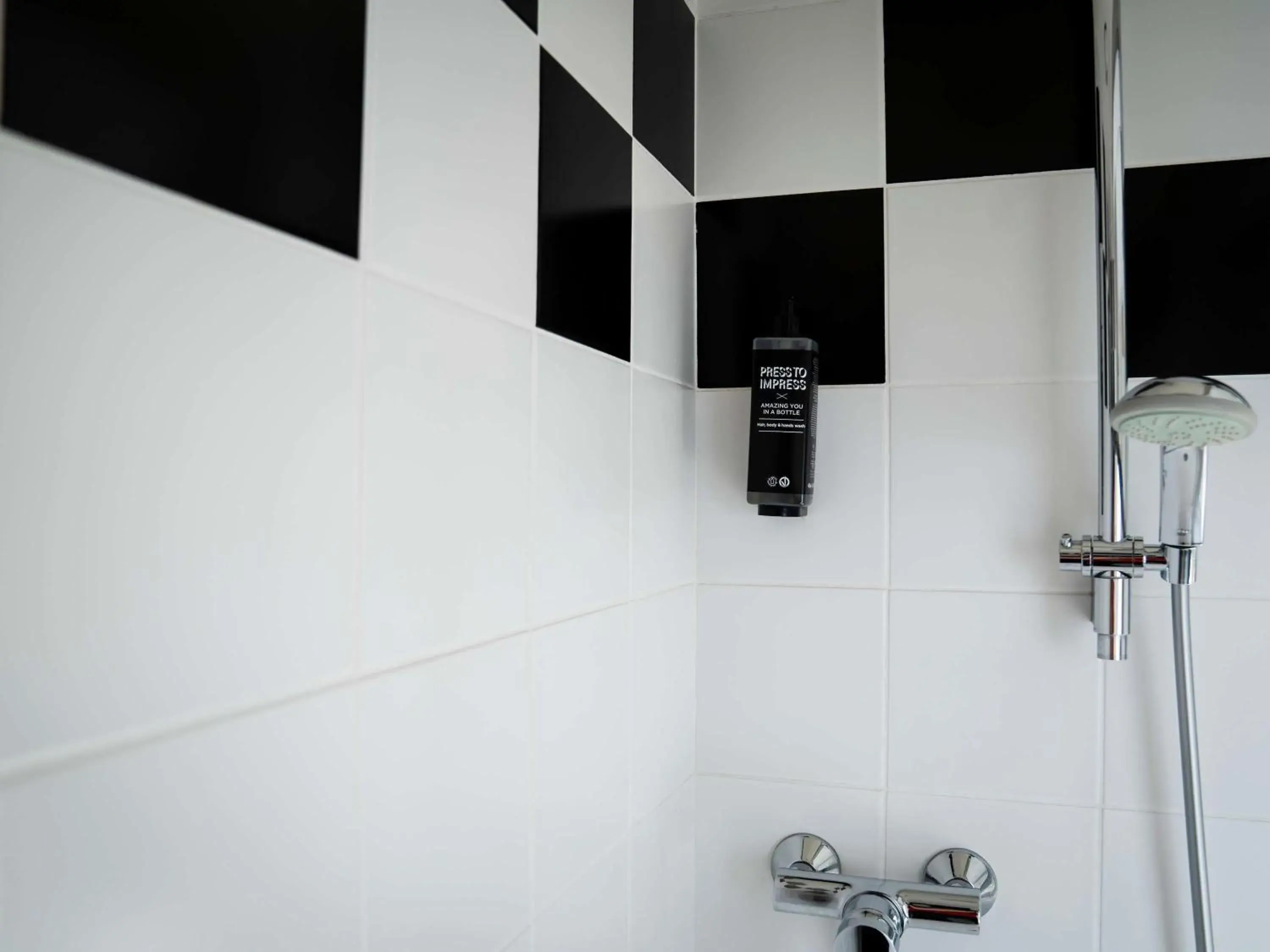 Bedroom in ibis Styles Bourbon Lancy Bedroom in ibis Styles Bourbon Lancy