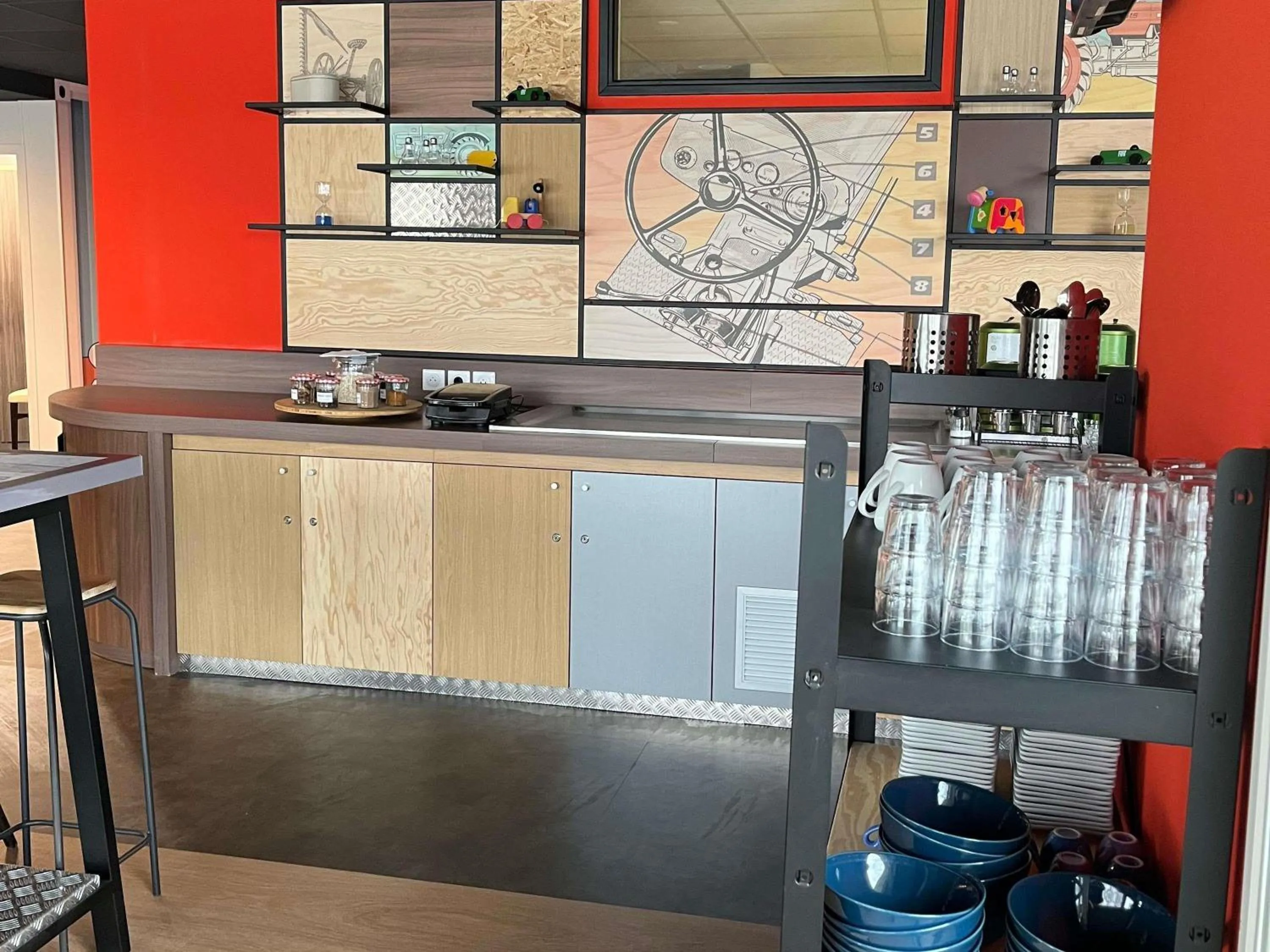 Breakfast in ibis Styles Bourbon Lancy