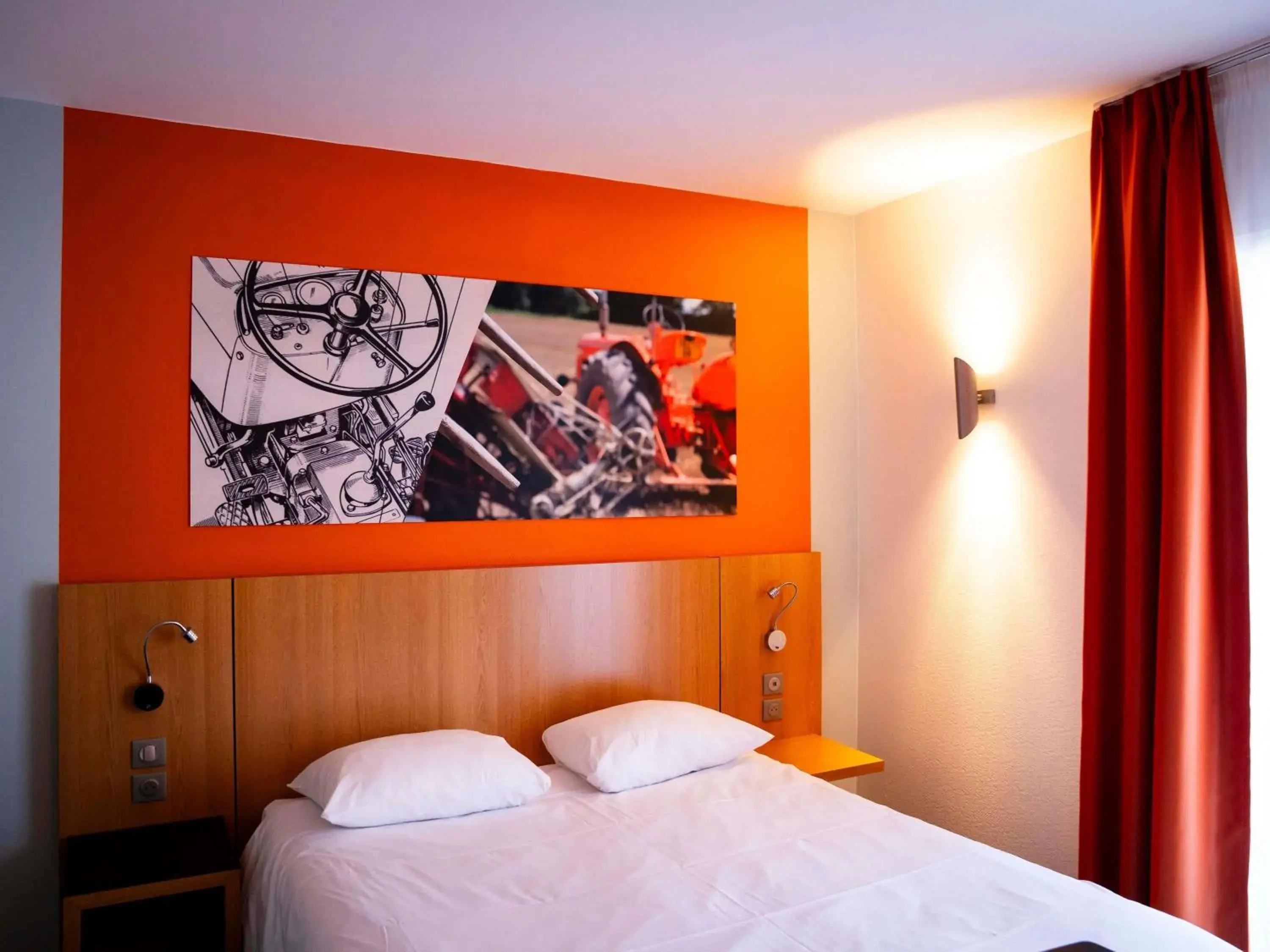 Bedroom, Bed in ibis Styles Bourbon Lancy Bedroom, Bed in ibis Styles Bourbon Lancy