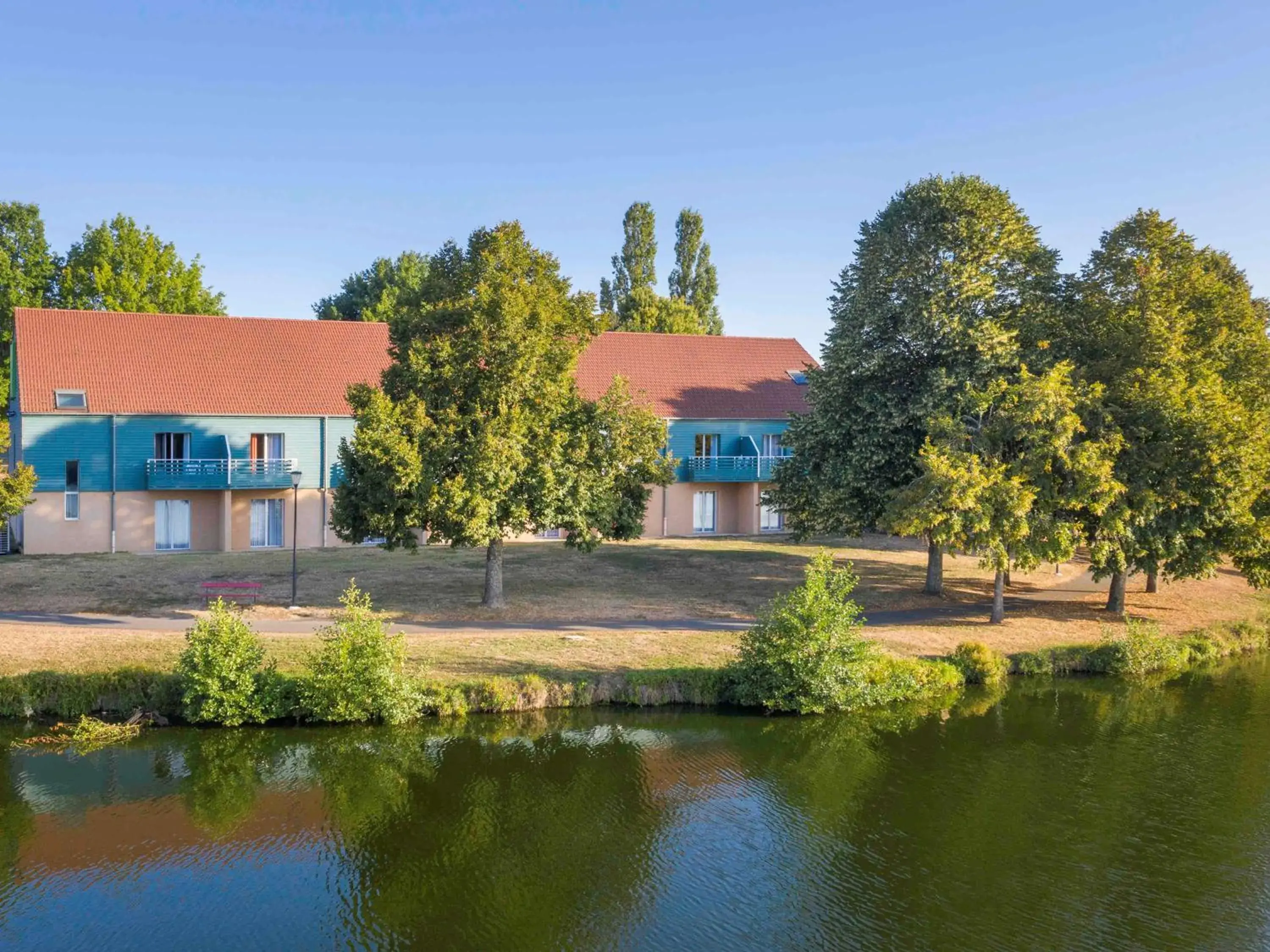 Property building in ibis Styles Bourbon Lancy Property building in ibis Styles Bourbon Lancy
